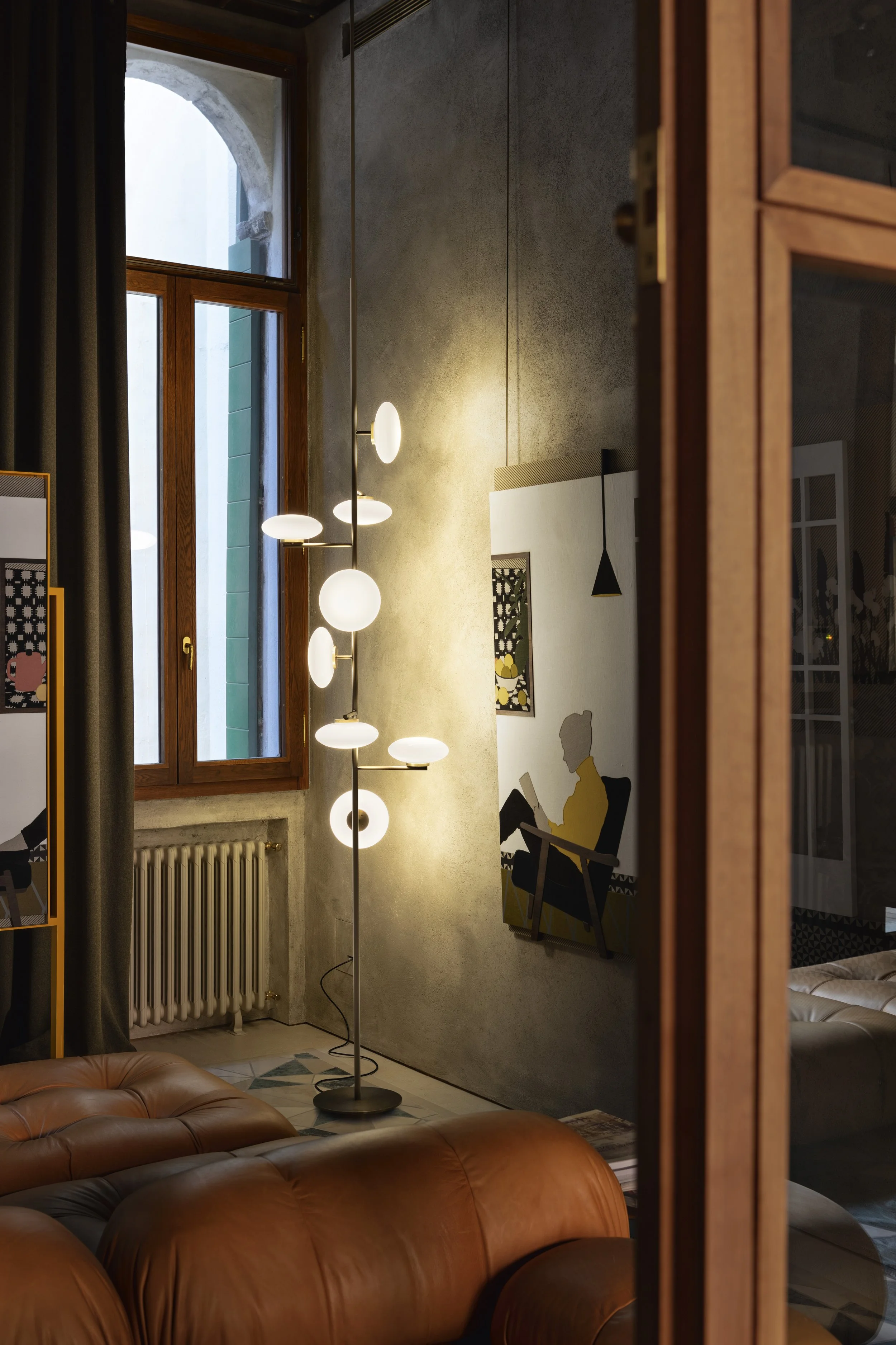 Penta Mamì Floor-Ceiling 4.jpeg