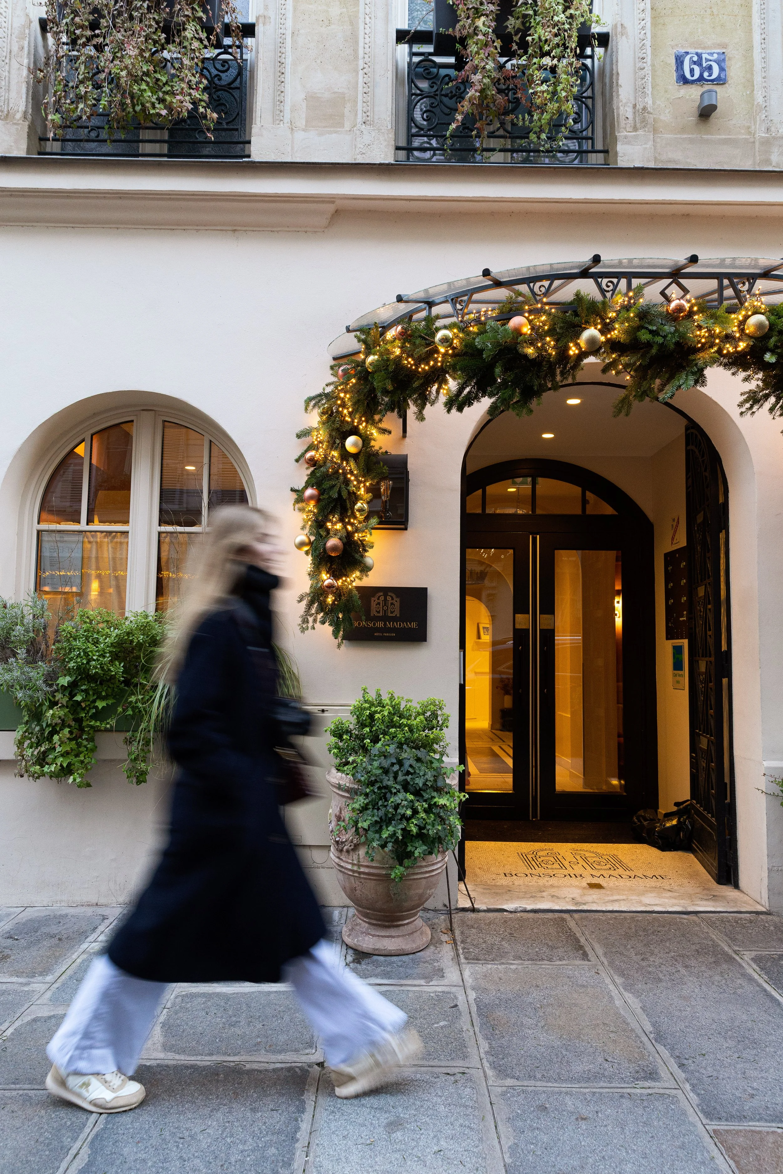 BM Nov2025 - @theblondiephotographer-13.jpg