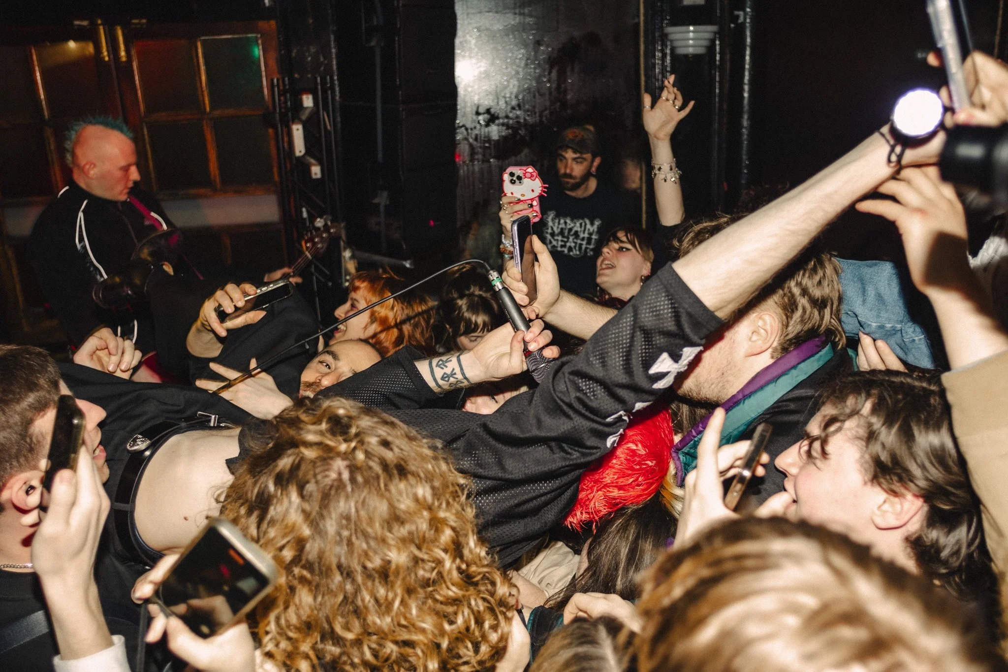 Bleech9_3_SoYoungLive_ElephantsHead_13.03.26-10.jpg