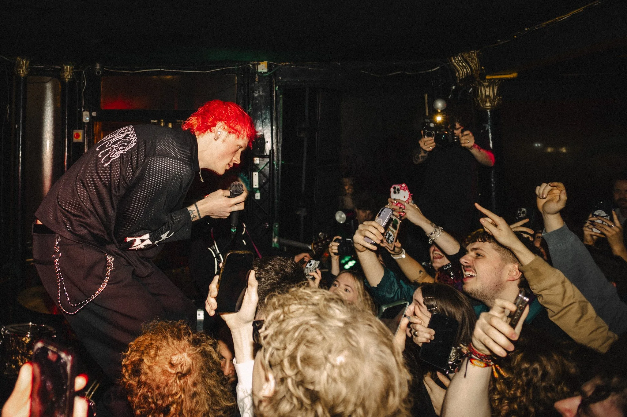 Bleech9_3_SoYoungLive_ElephantsHead_13.03.26-6.jpg