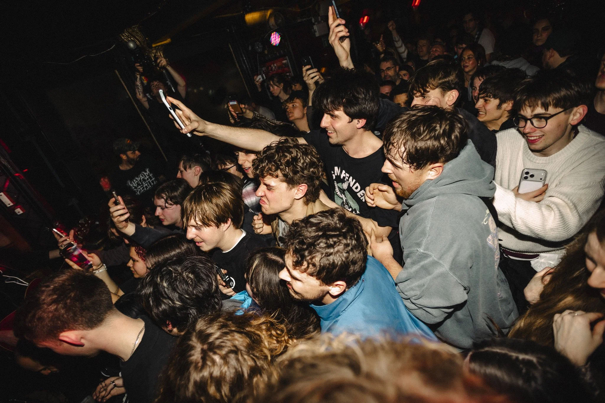 Bleech9_3_SoYoungLive_ElephantsHead_13.03.26-17.jpg