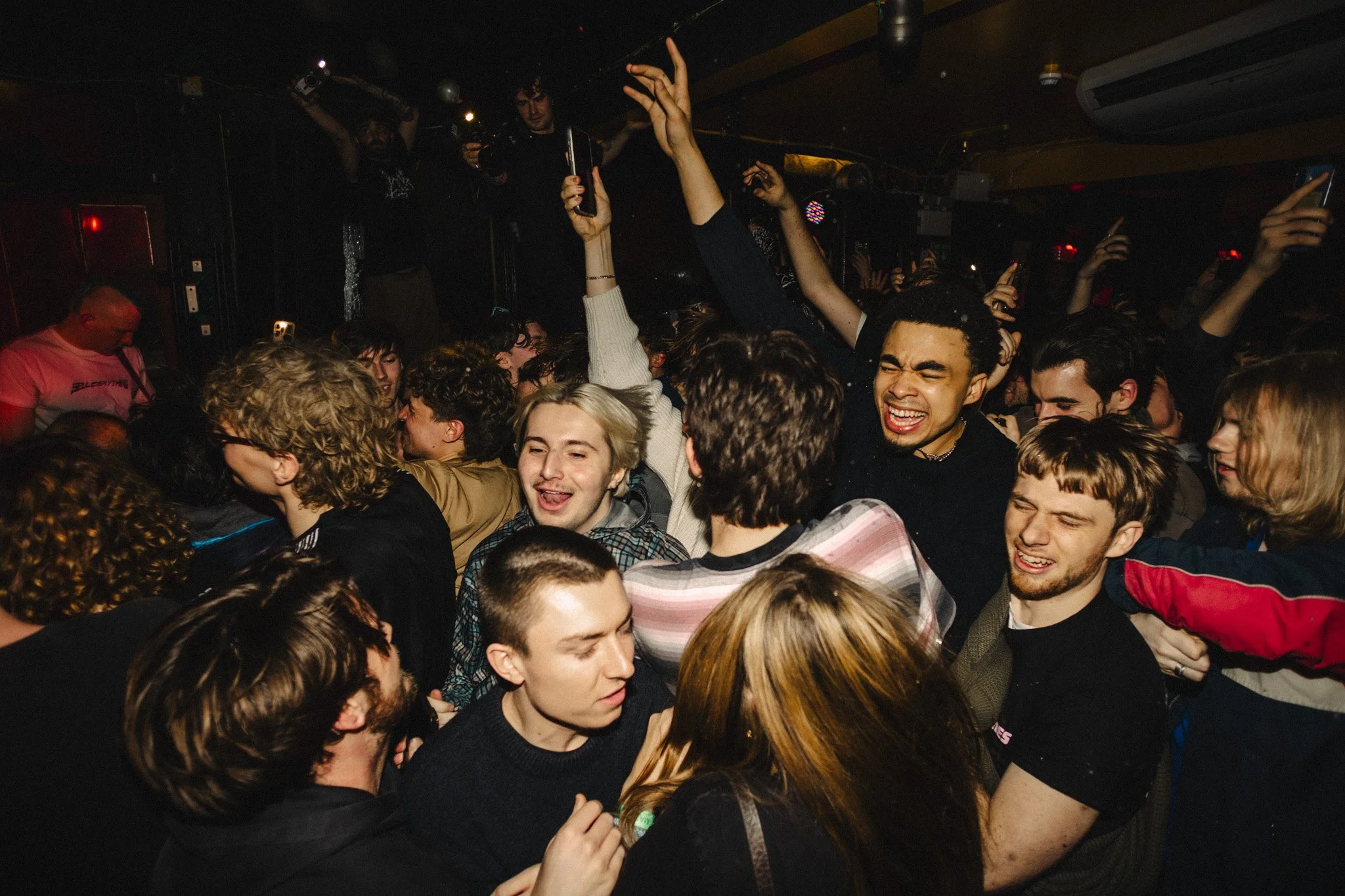 Bleech9_3_SoYoungLive_ElephantsHead_13.03.26-20.jpg