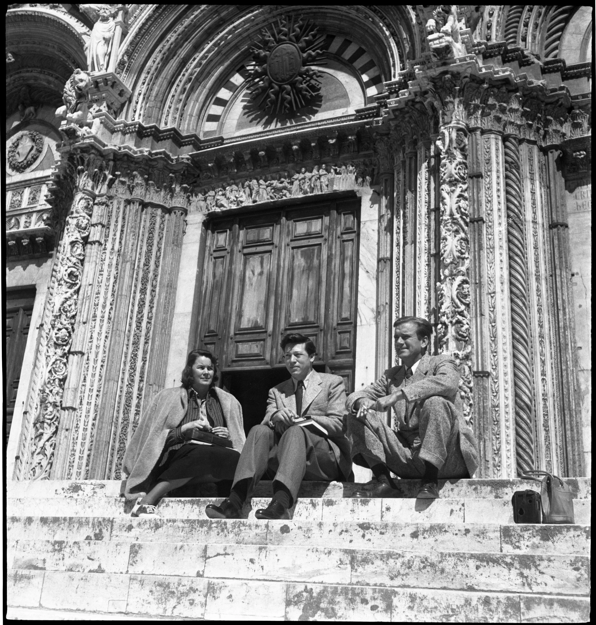 On the steps with friends in Sienna, Italy