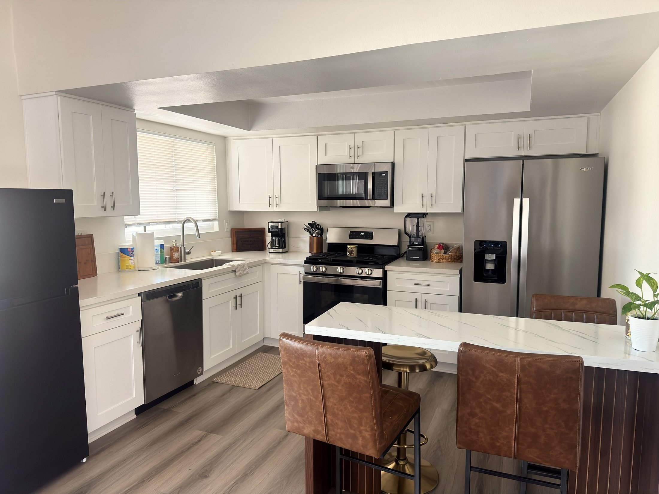 9-kitchen-2.jpg