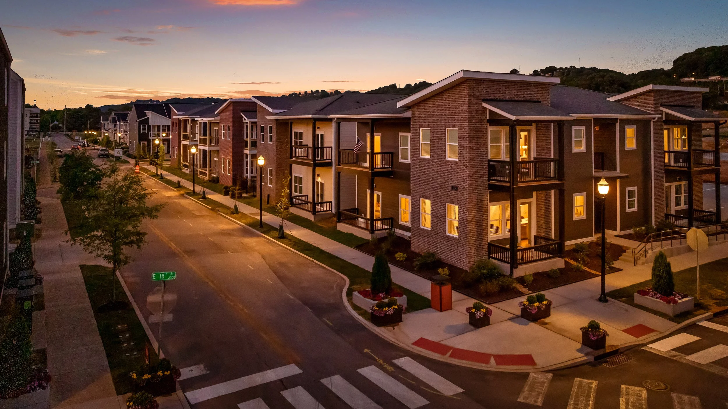 143-E 18th-143.jpg