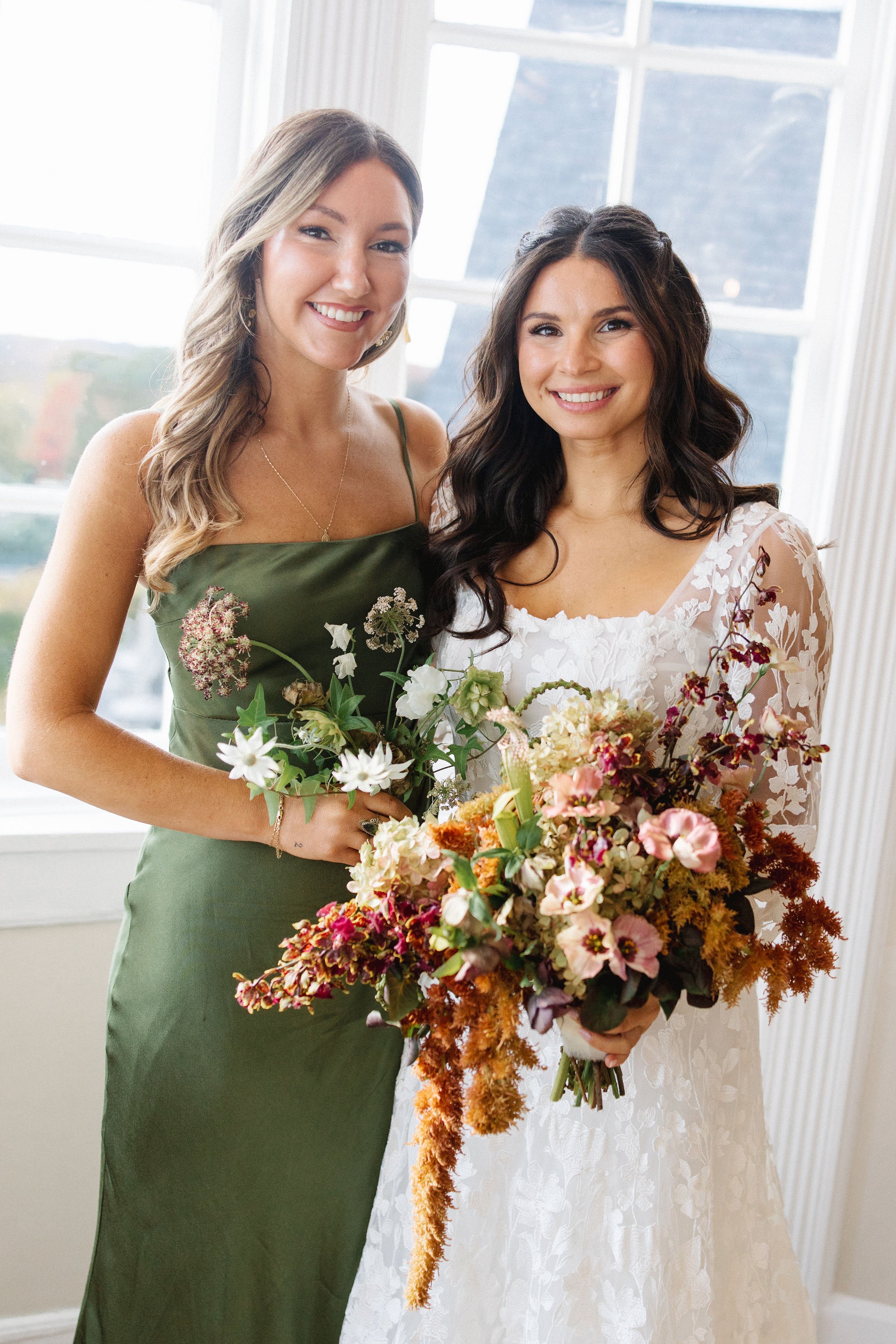 delaware-wedding-bride-bridesmaid2.jpg