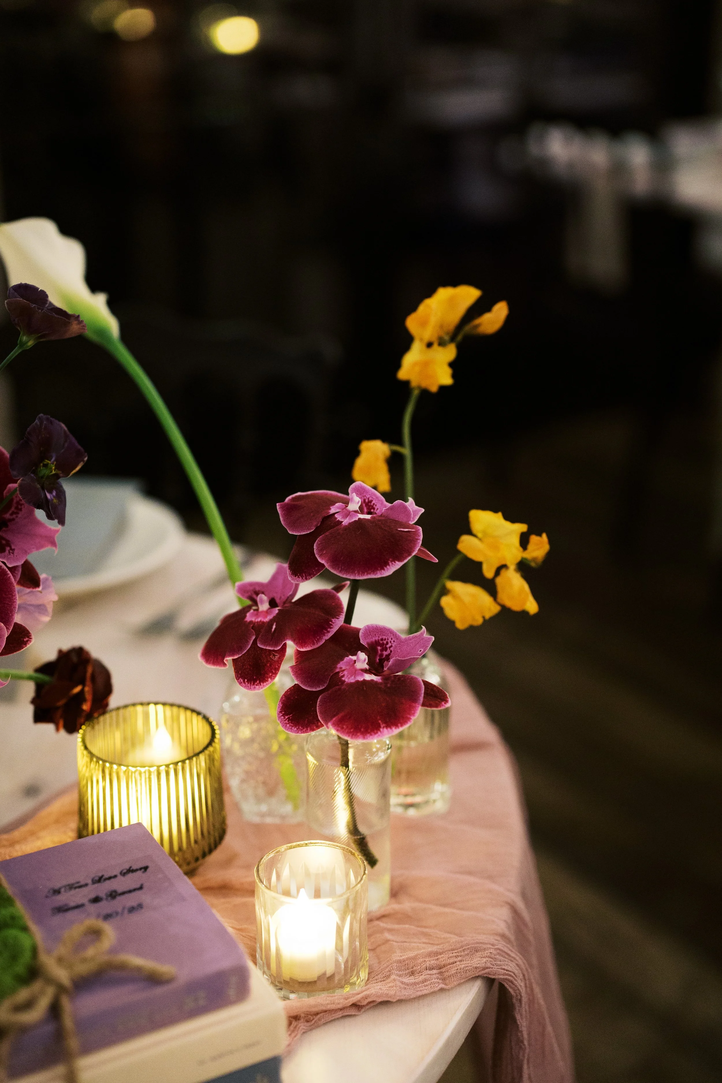 wedding-flowers-table-detail.jpg