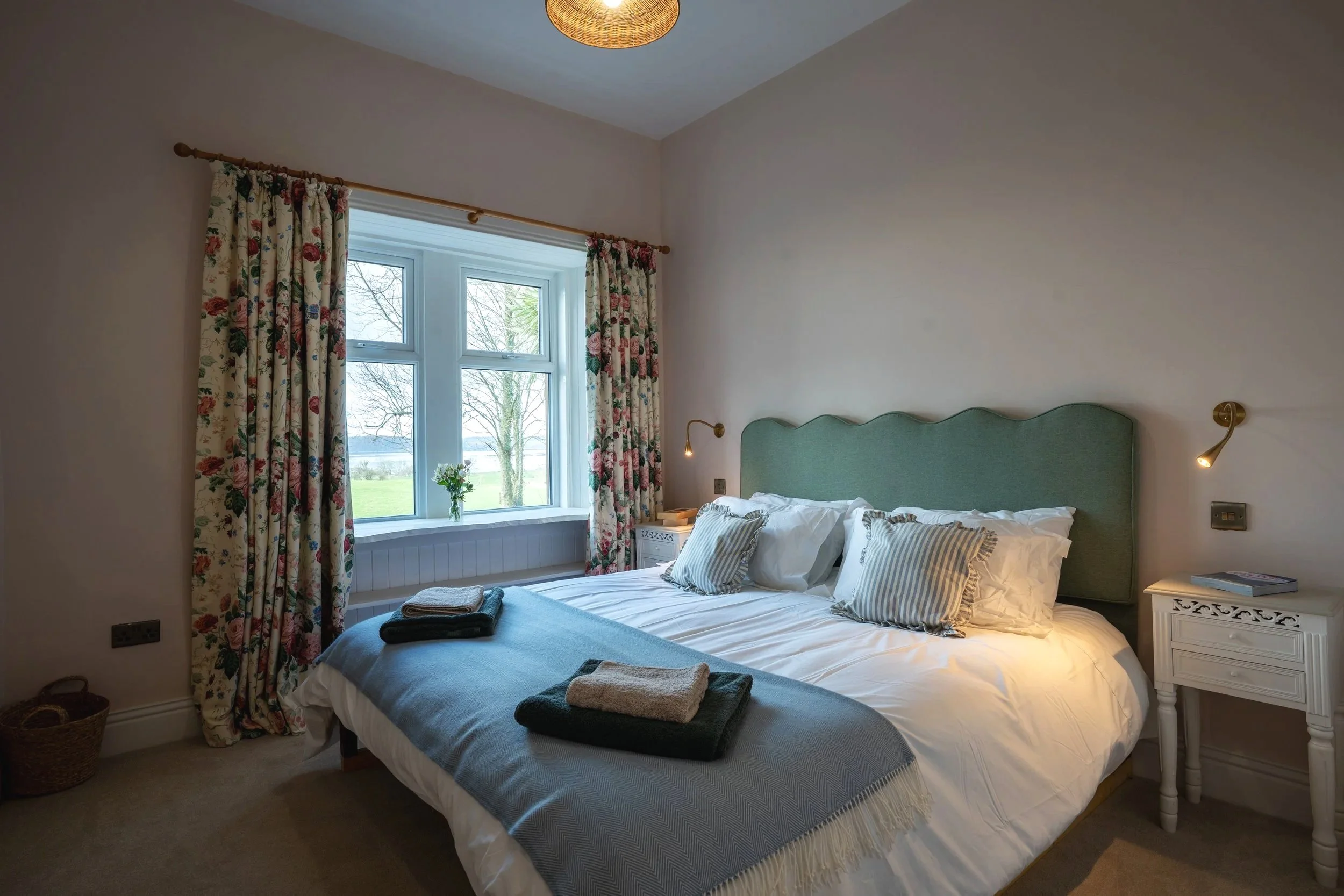 Double Bedroom - Super King Bed  