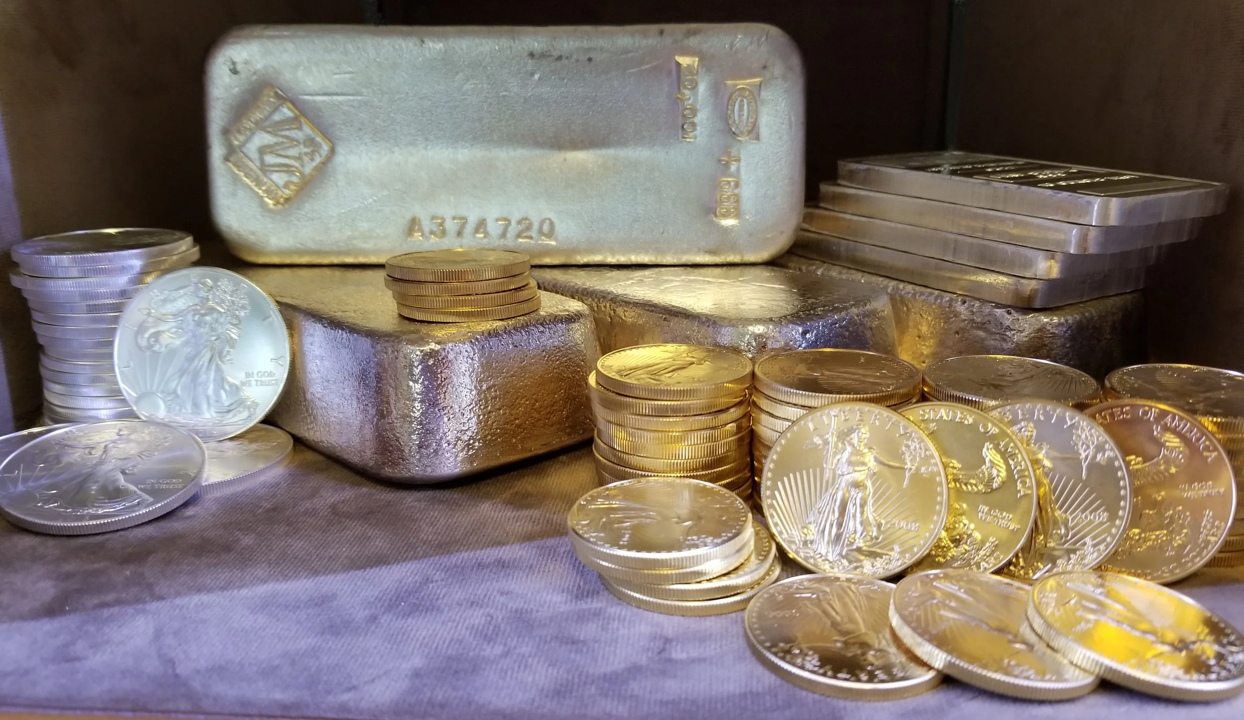 Gold and silver bullion from all recycled gold and silver products e-waste silver recovery gold recovery