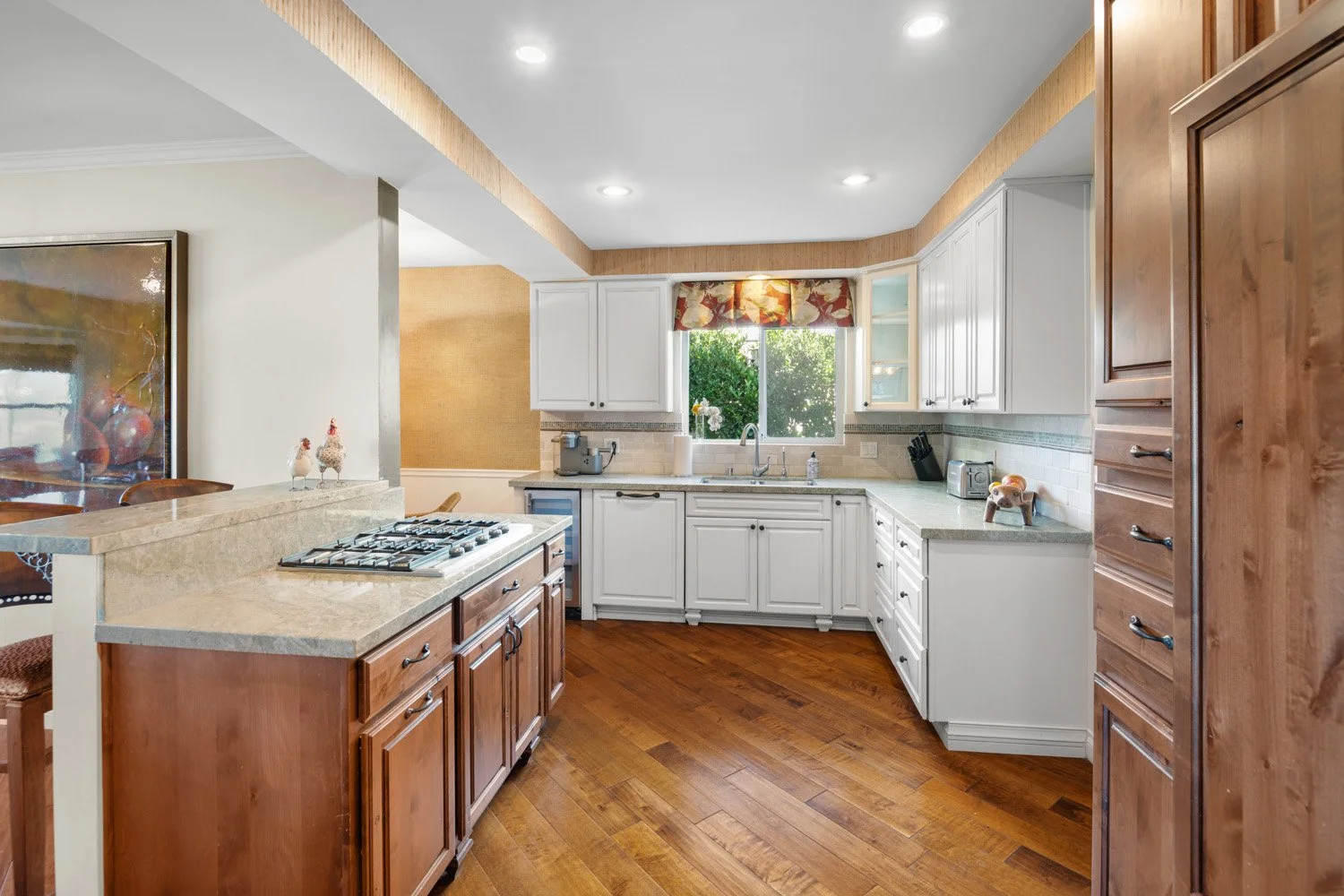 15570 Briarwood 26.jpg