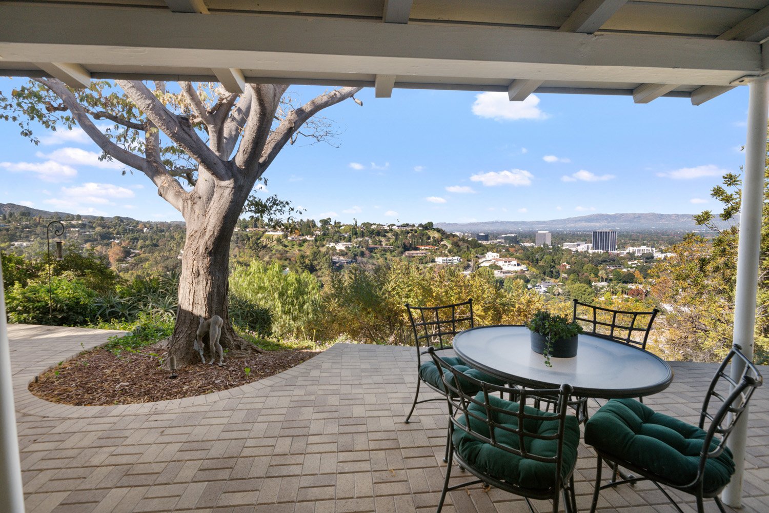 15570 Briarwood 52.jpg