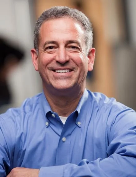 Headshot of Russ Feingold