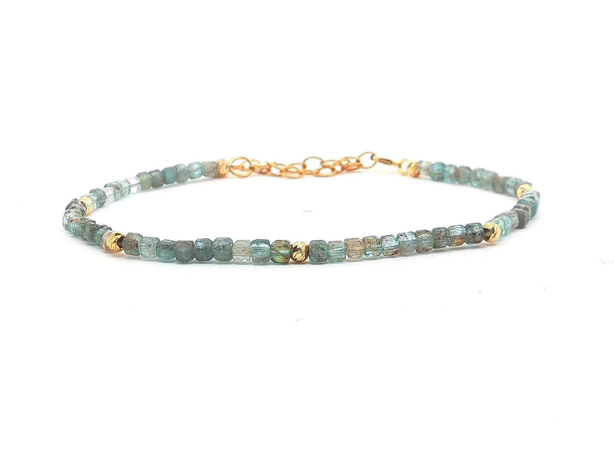 Moss Aquamarine Strand