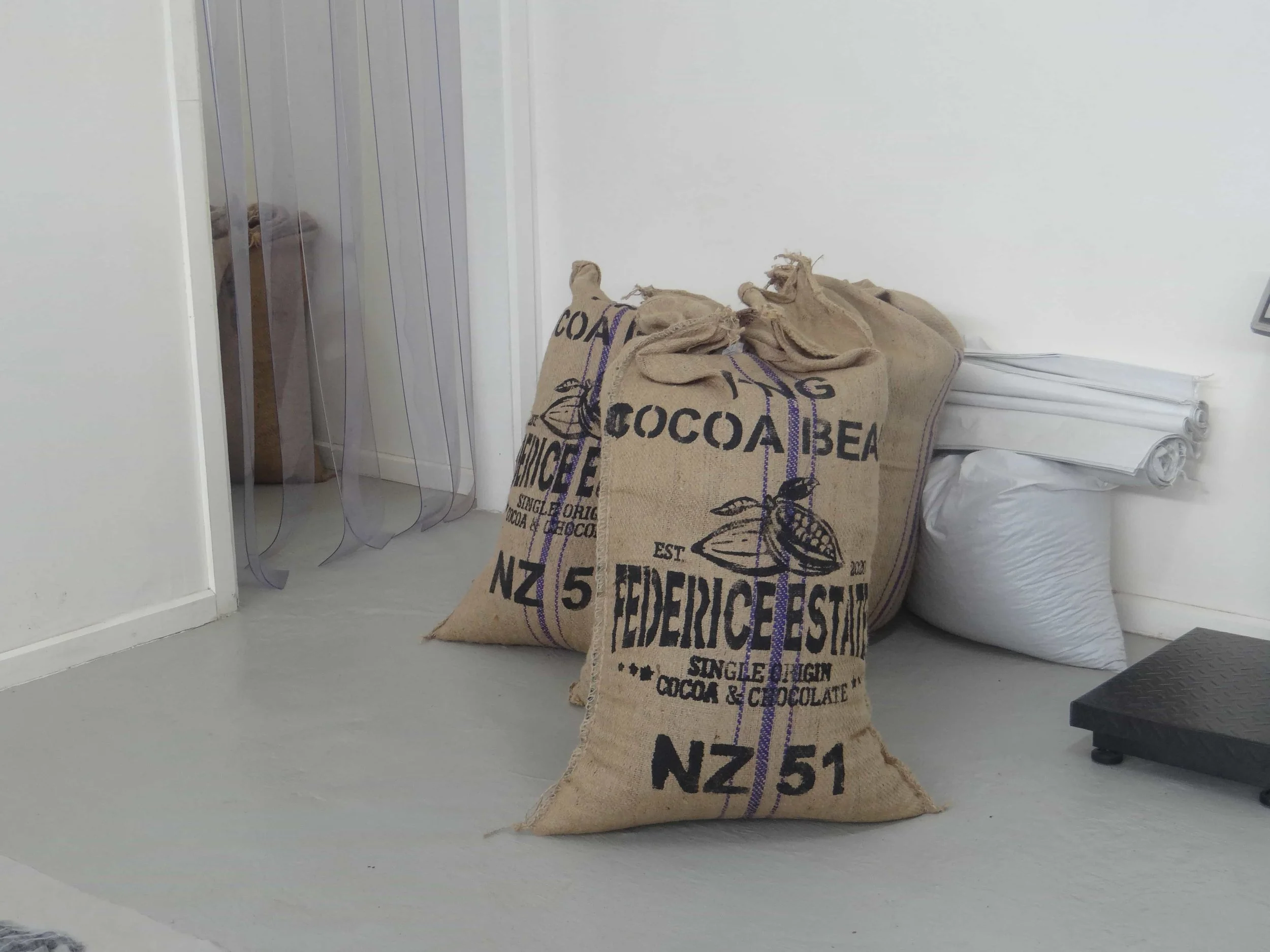 group-photo-of-rural-cocoa-farmers-at-training-event-hosted-by-Federice-estates