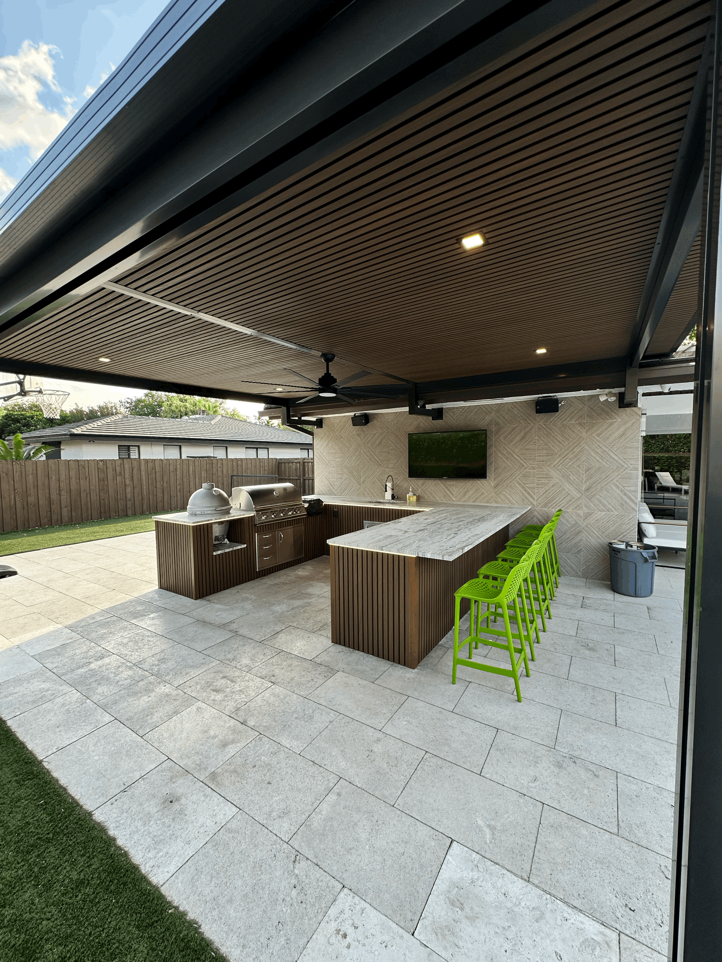 U shape kitchen 24ft