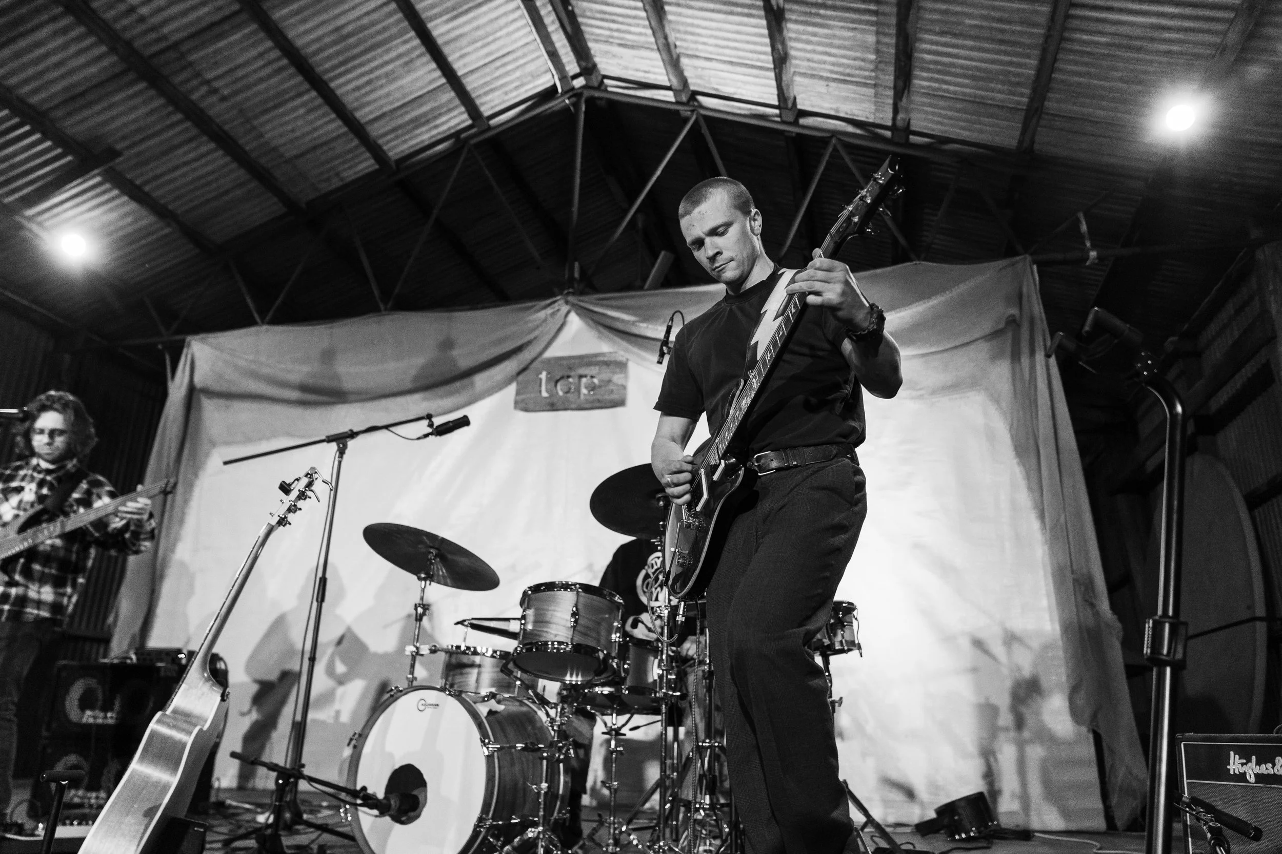 Javier and The Wave - Spring Concerts