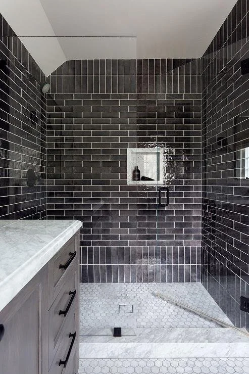 How to Choose the Right Shower: Walk-In, Tile, Acrylic or Tub?