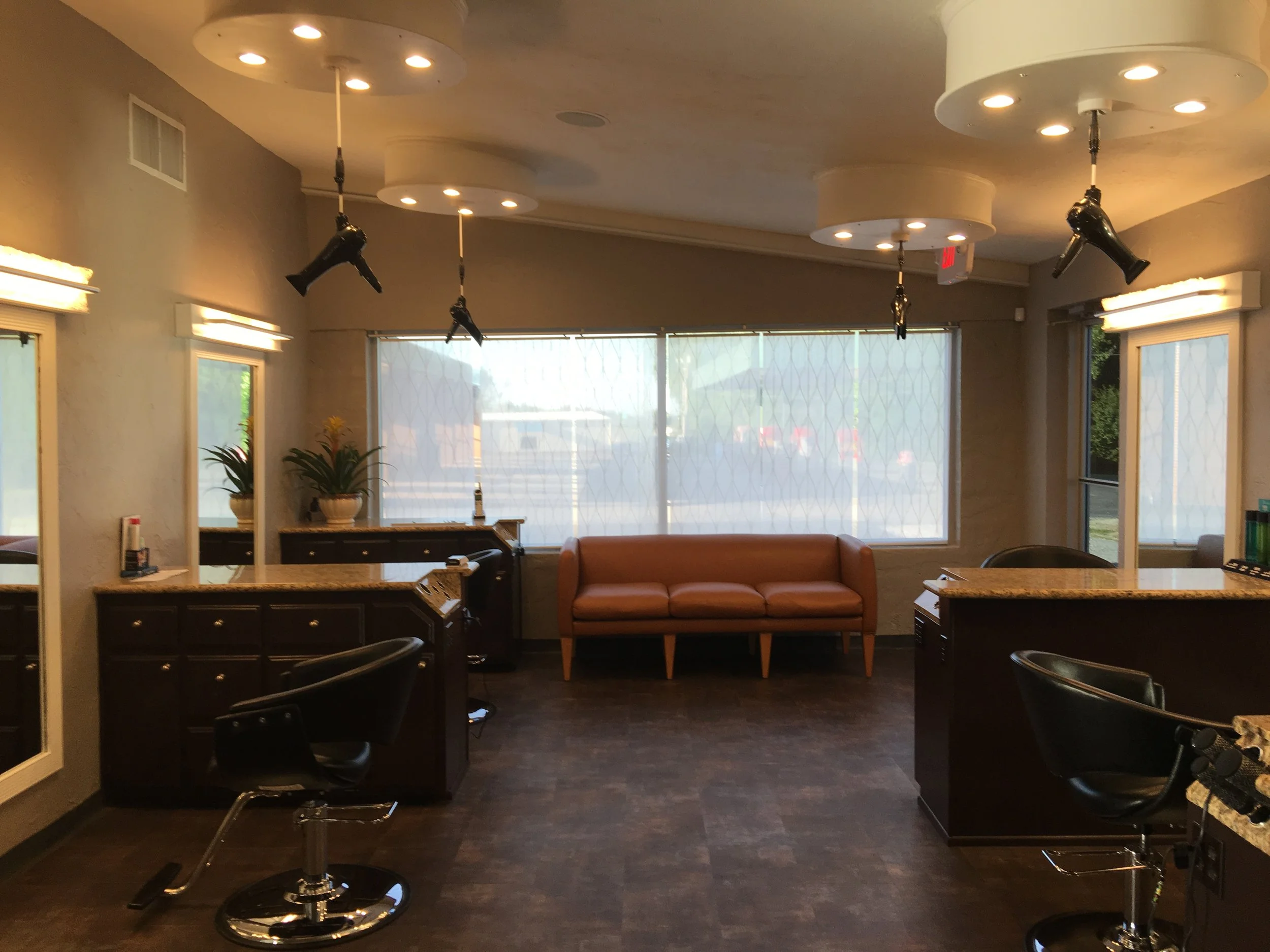 J. Danielle Salon Chickasha Oklahoma