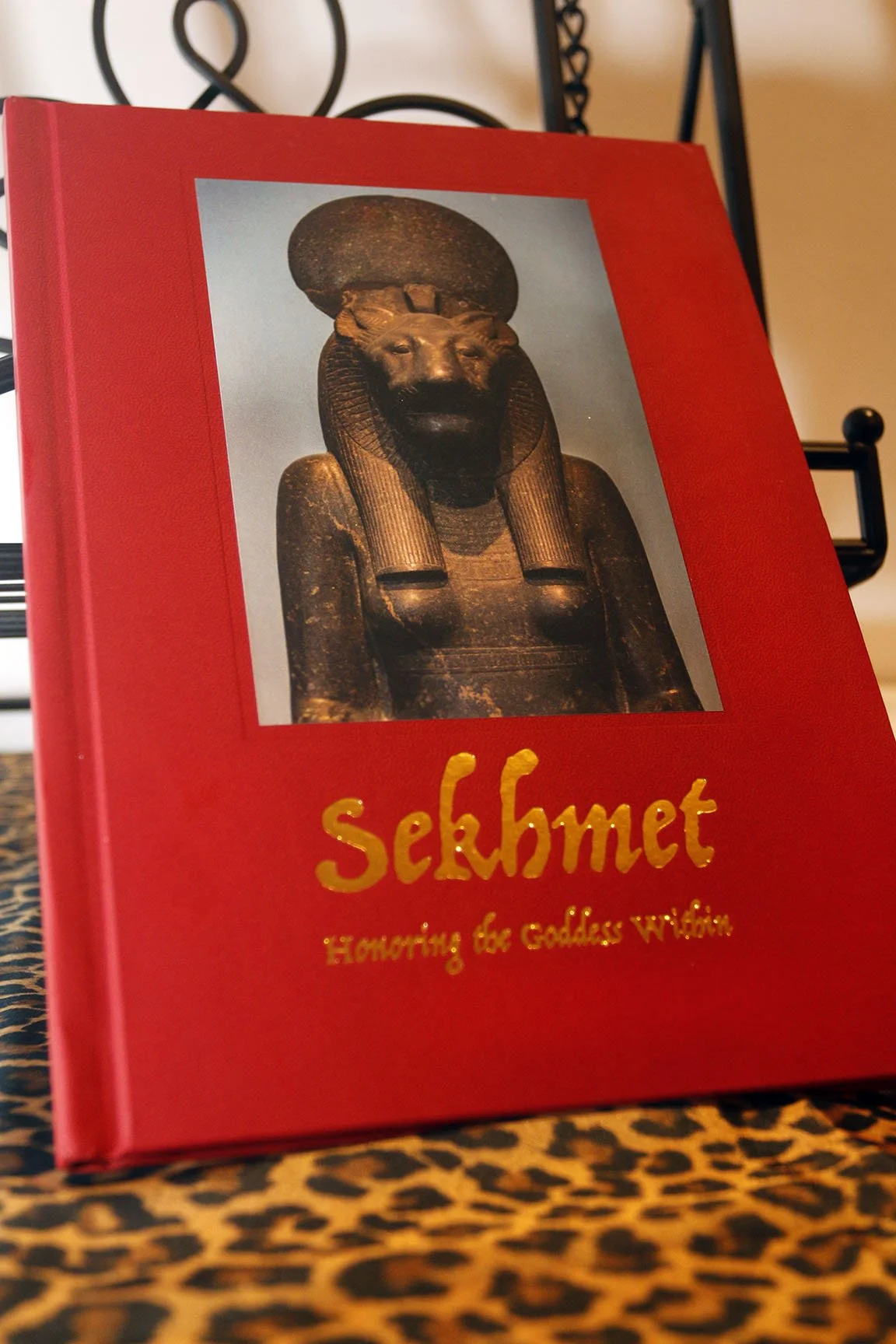 ali-montgomery-feast-sekhmet-counterpulse-ritual-poetry-12.jpg