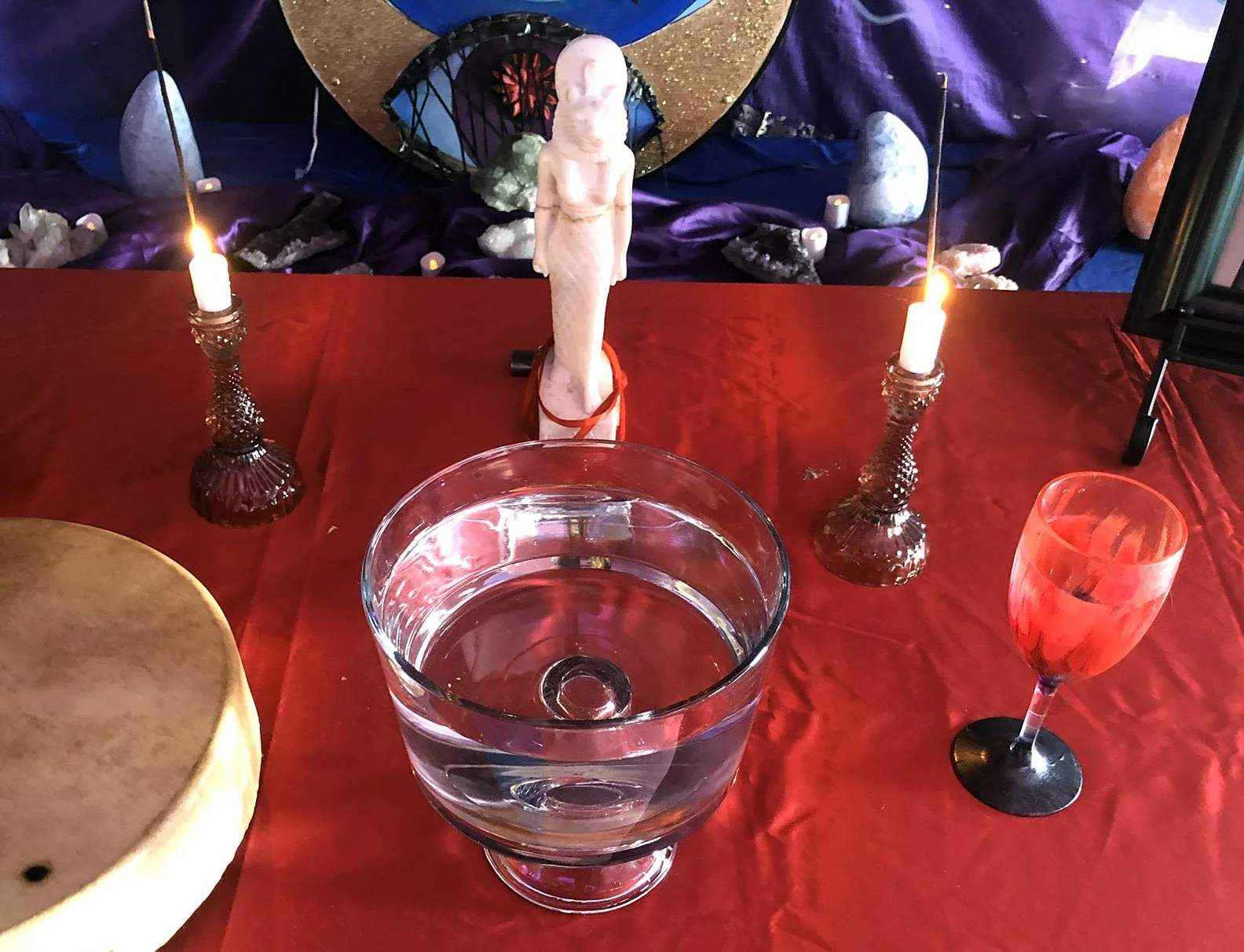 ali-montgomery-feast-sekhmet-counterpulse-ritual-altar-2.jpg
