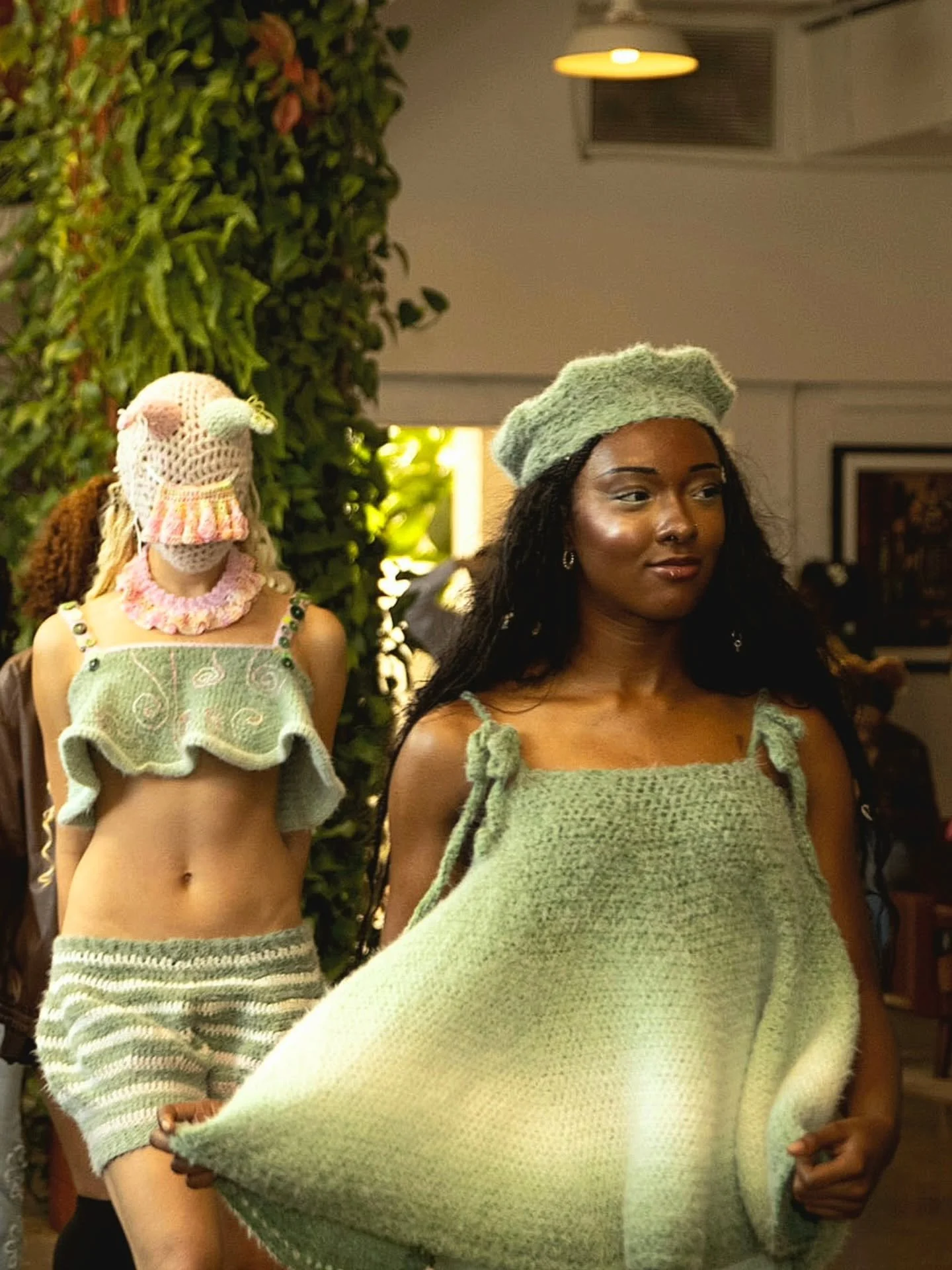 FSGIR Scene 1: Who Are You?
♡
☆Wolf in Sheep's Clothing☆
♡
☆French Dreams☆
♡
☆The Jester☆
♡
Models: @bbysloanex
  @swarnayoo
  @windycitysyd 
Coordinator: @journeyaliah 
Style: @bugs__inc.__crochet__
Pics: @fullshotbeautyphotography 
  @invader.zdm 
