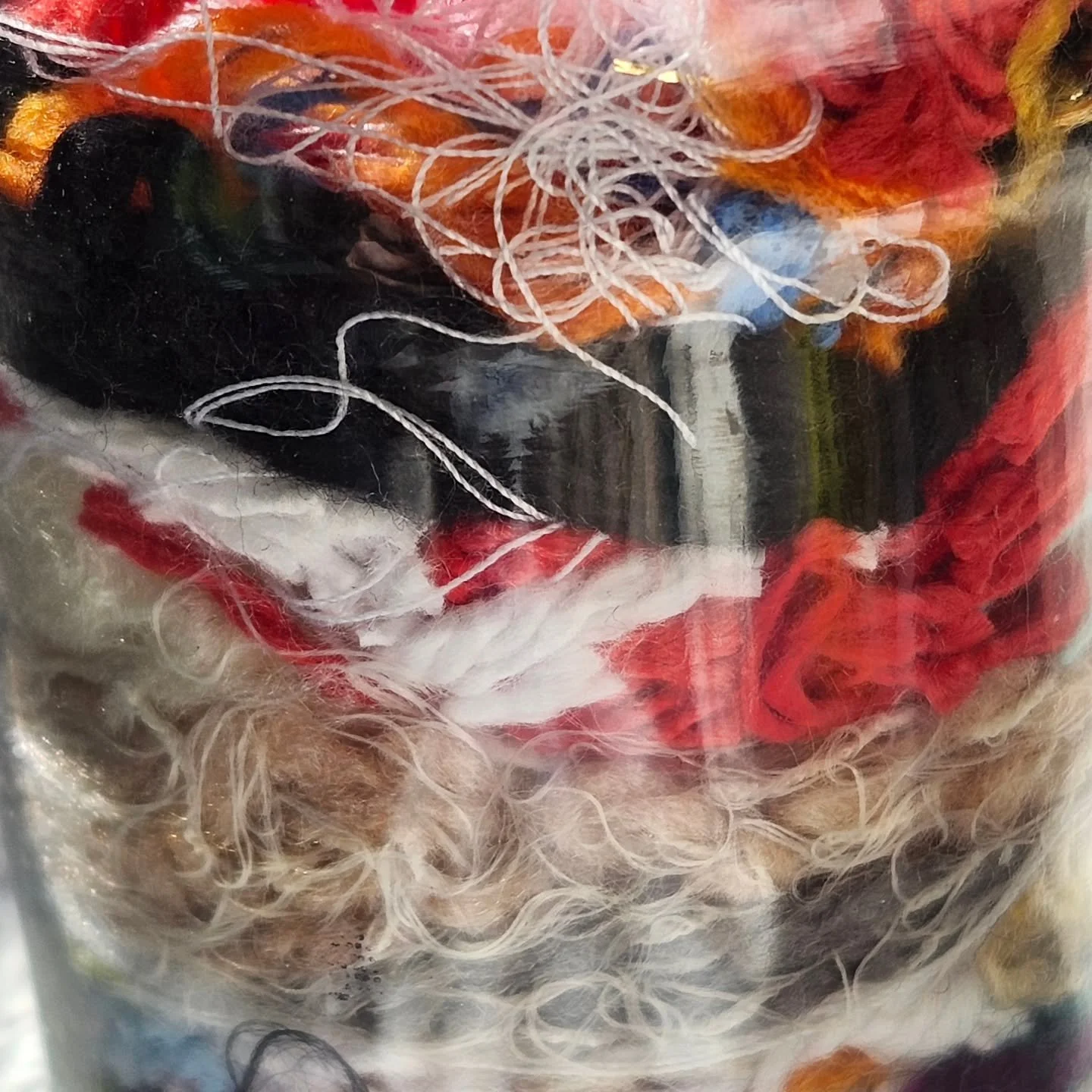 Some behind the scenes and concept images for Devil's Sweetheart
☆
#crochet #behindthescenes #chicago #burrito