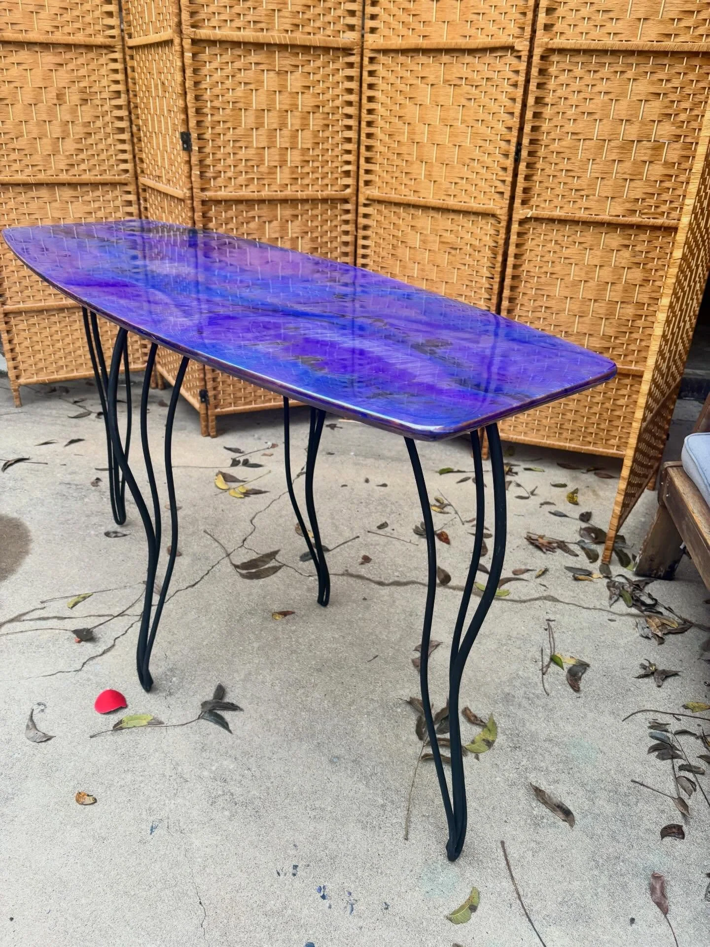 FOR SALE: Amethyst surfboard epoxy table 👾
Surfs up!&rsquo;This refurbished table has been given a colorful makeover to elevate its original character to combine durability with visual impact for anyone looking to add a functional piece of art to th
