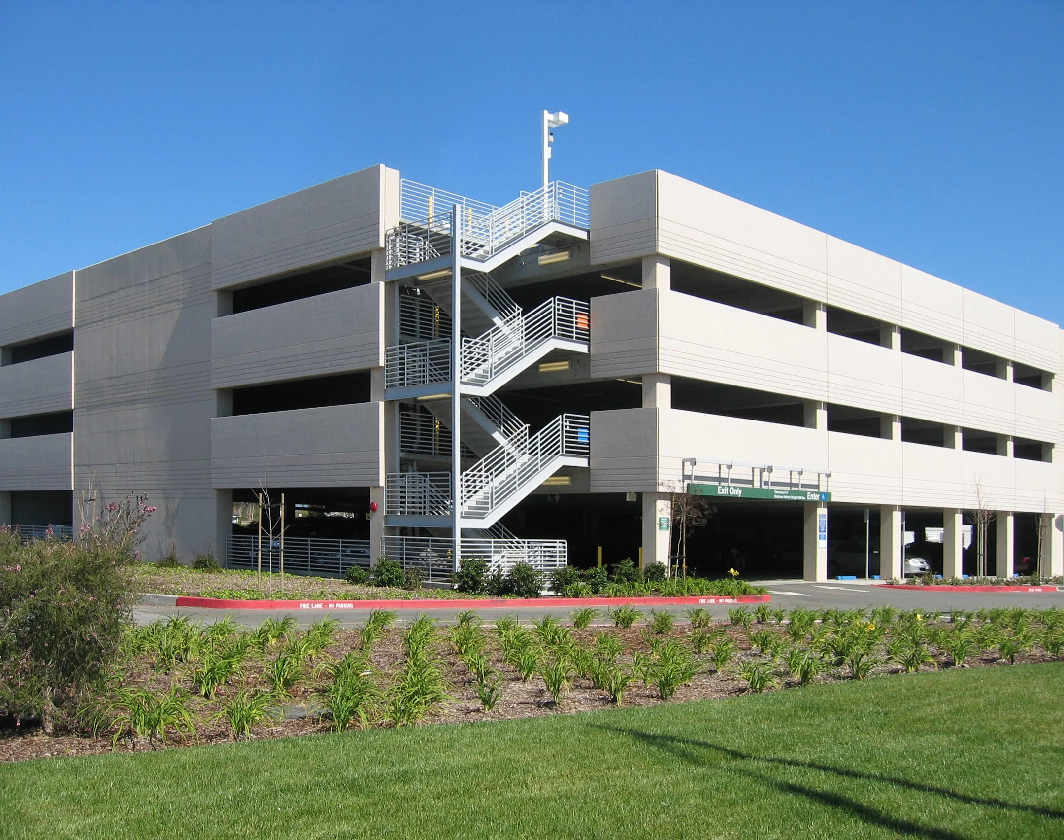Samaritan Medical Center Parking Structure stair