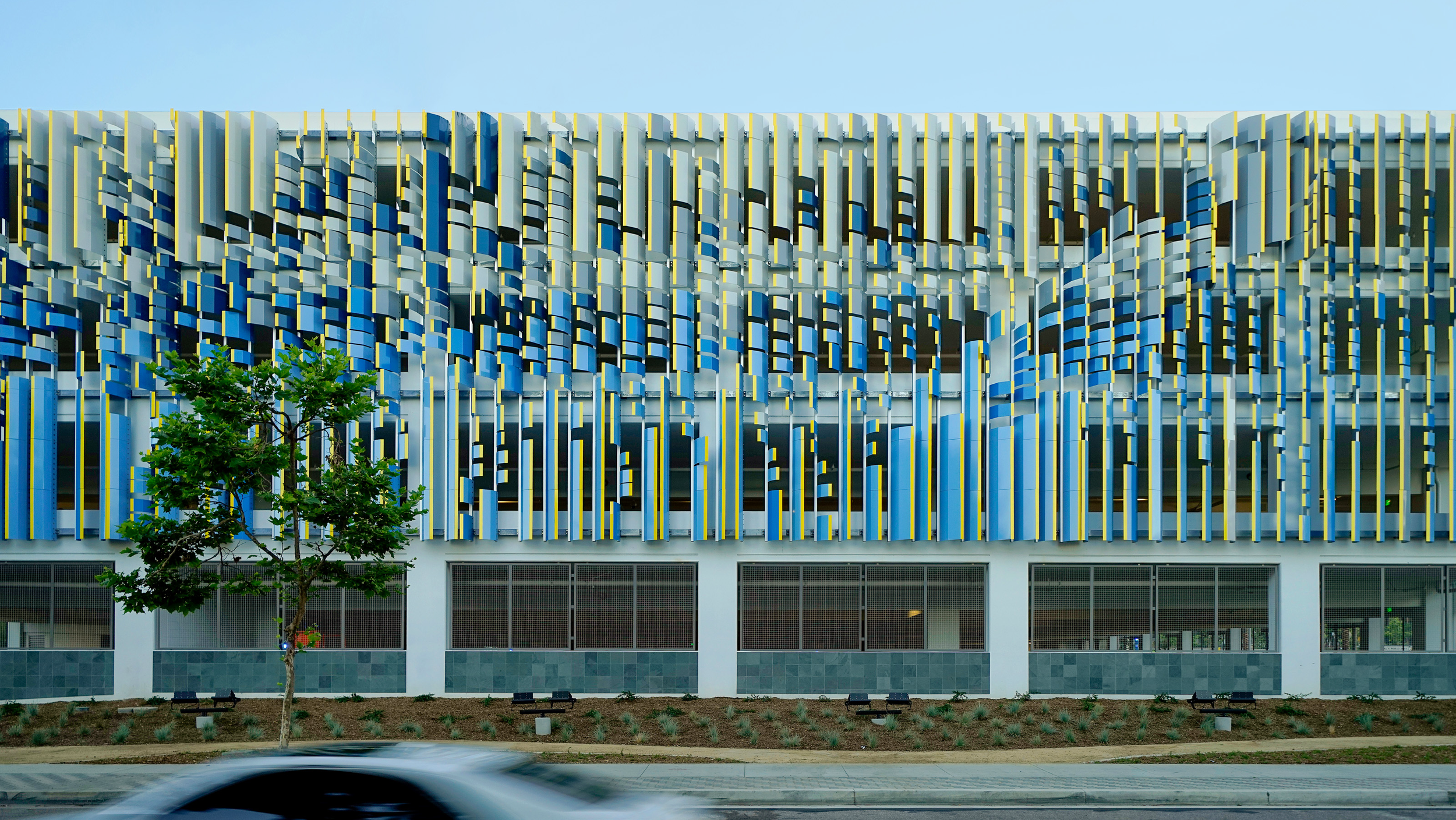 MLK Jr Community Hospital Parking Structure facade view