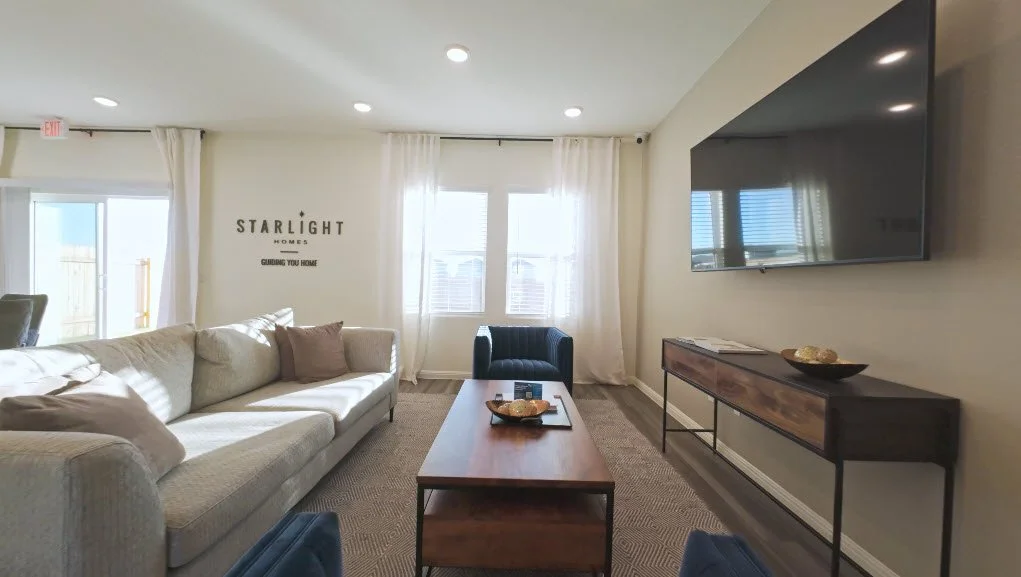 FPV Flythroughs for Real Estate