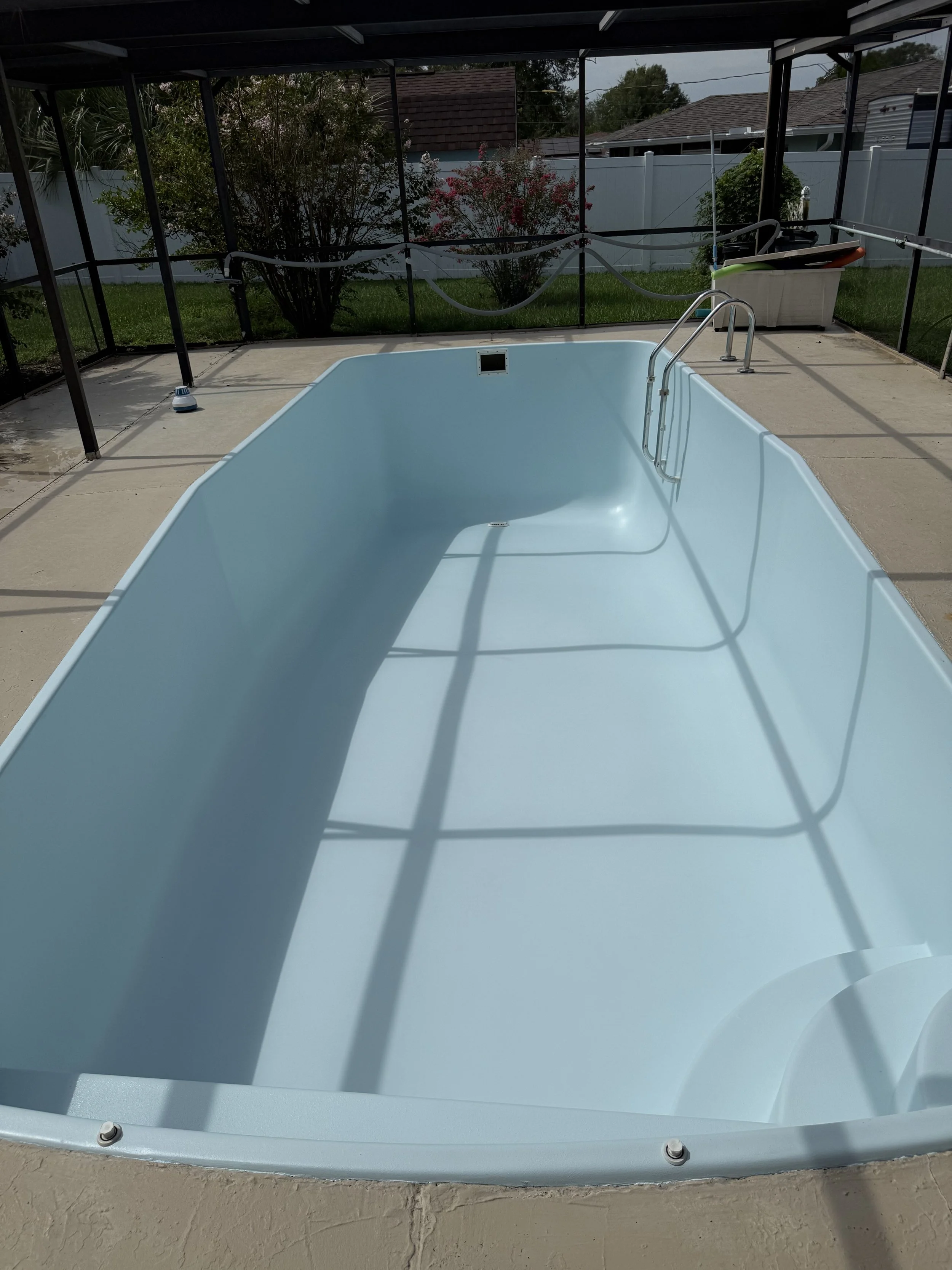Fiberglass Swimming Pool Resurfacing