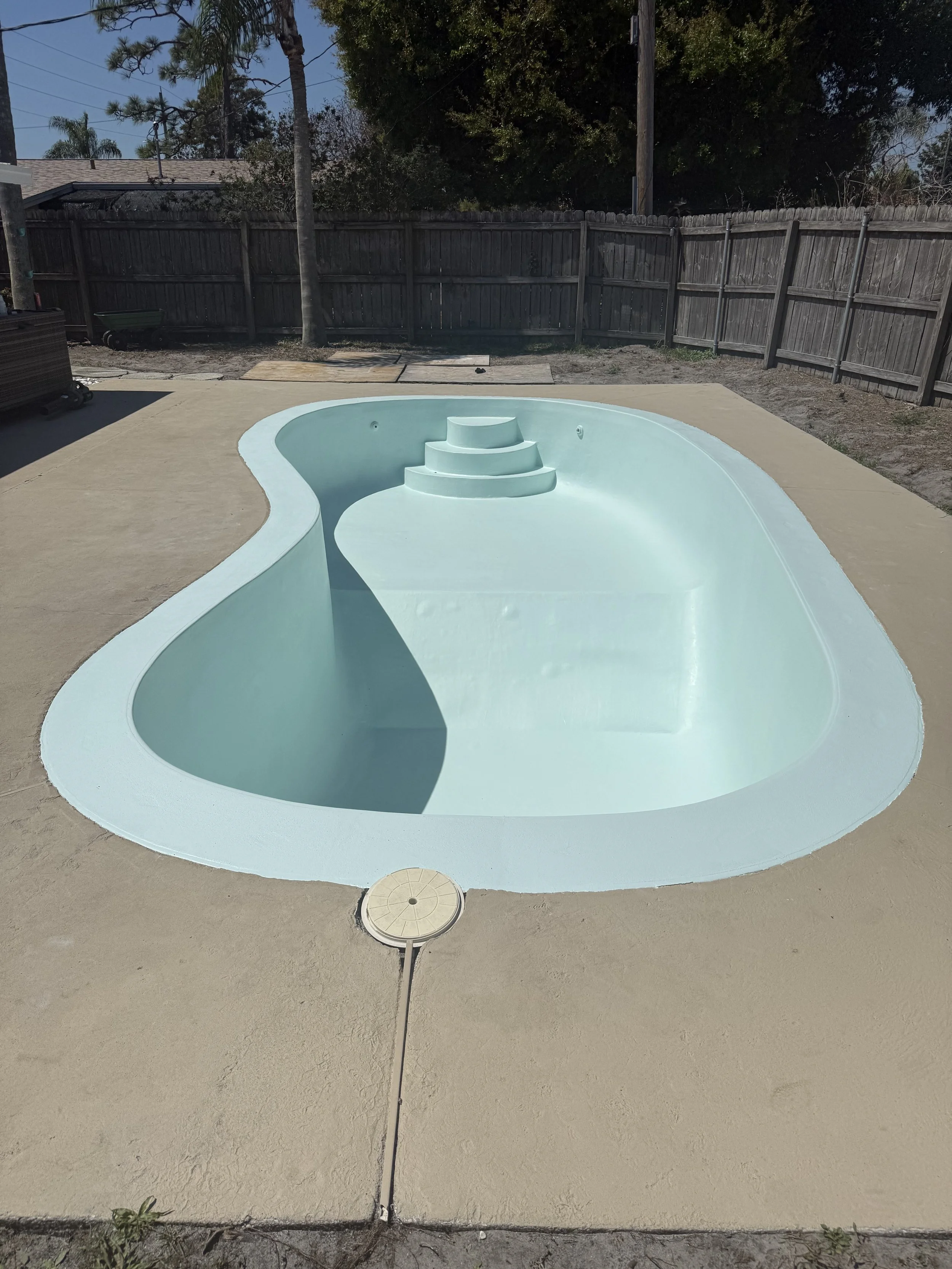 Fiberglass Swimming Pool Resurfacing