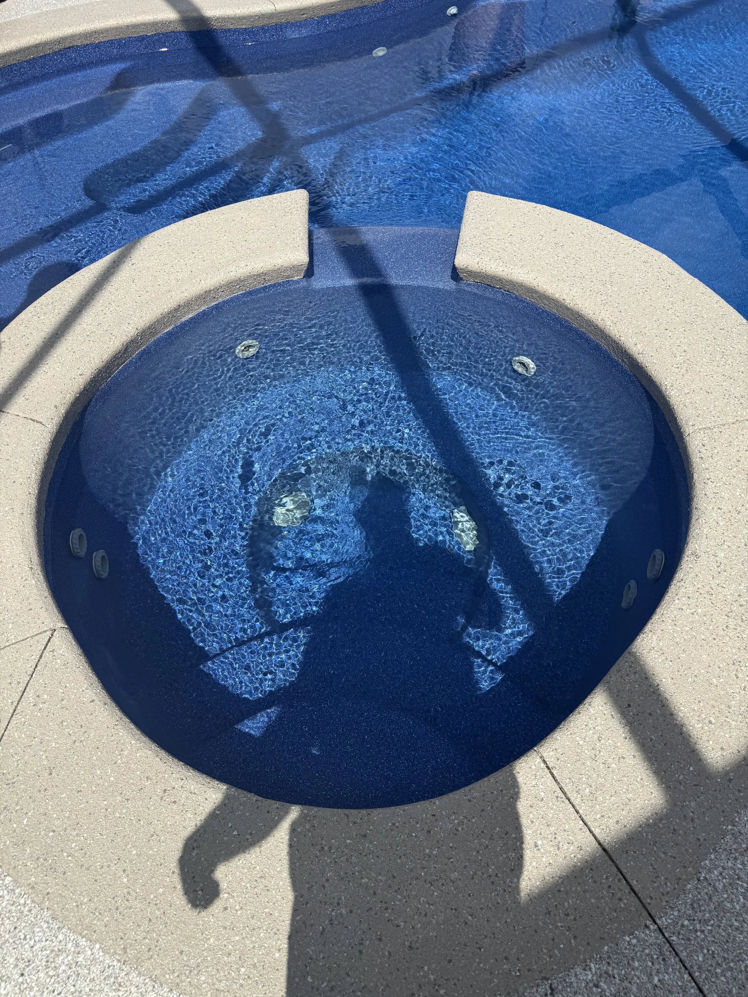 Fiberglass Swimming Pool Resurfacing