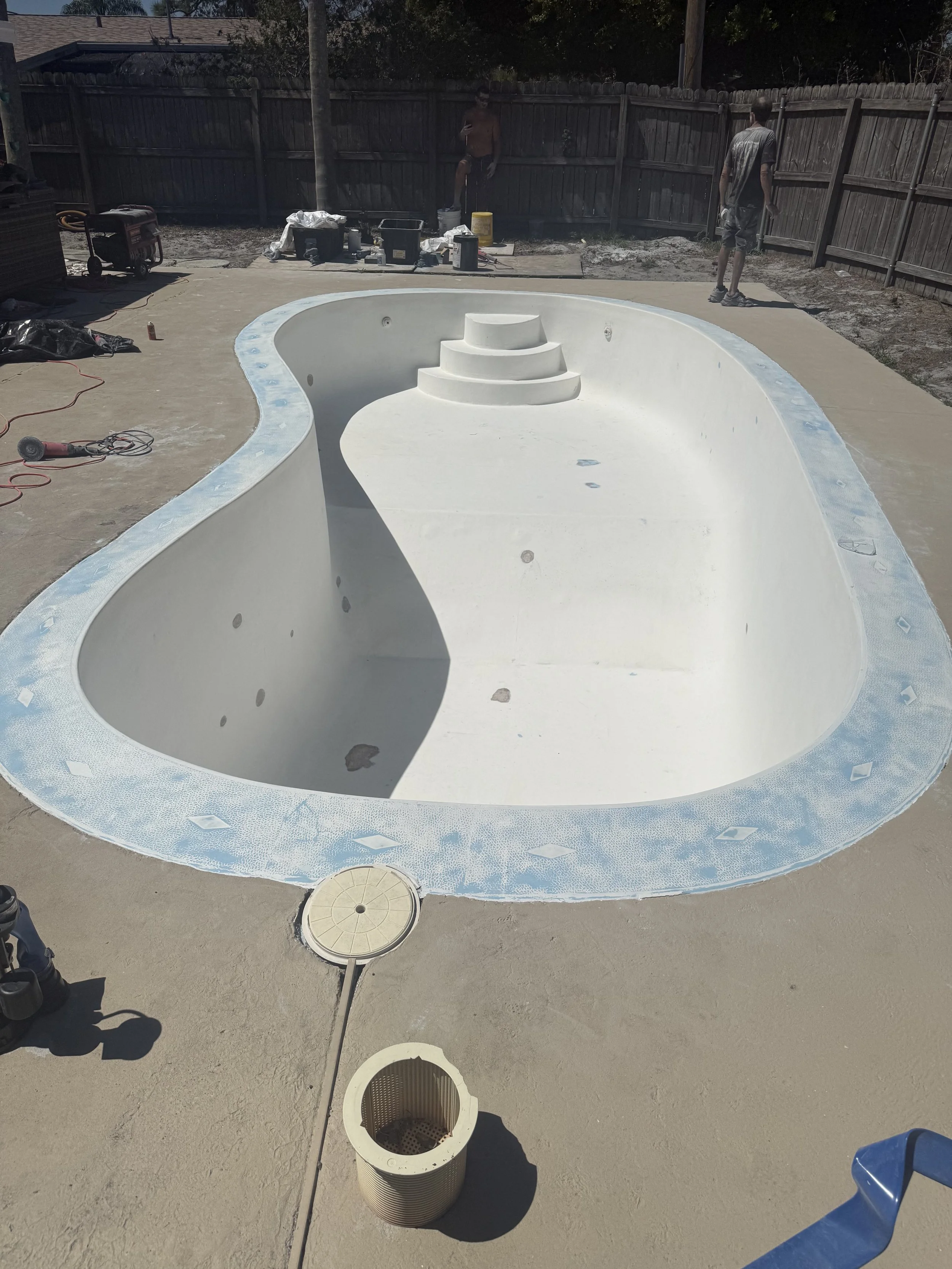 Fiberglass Swimming Pool Resurfacing