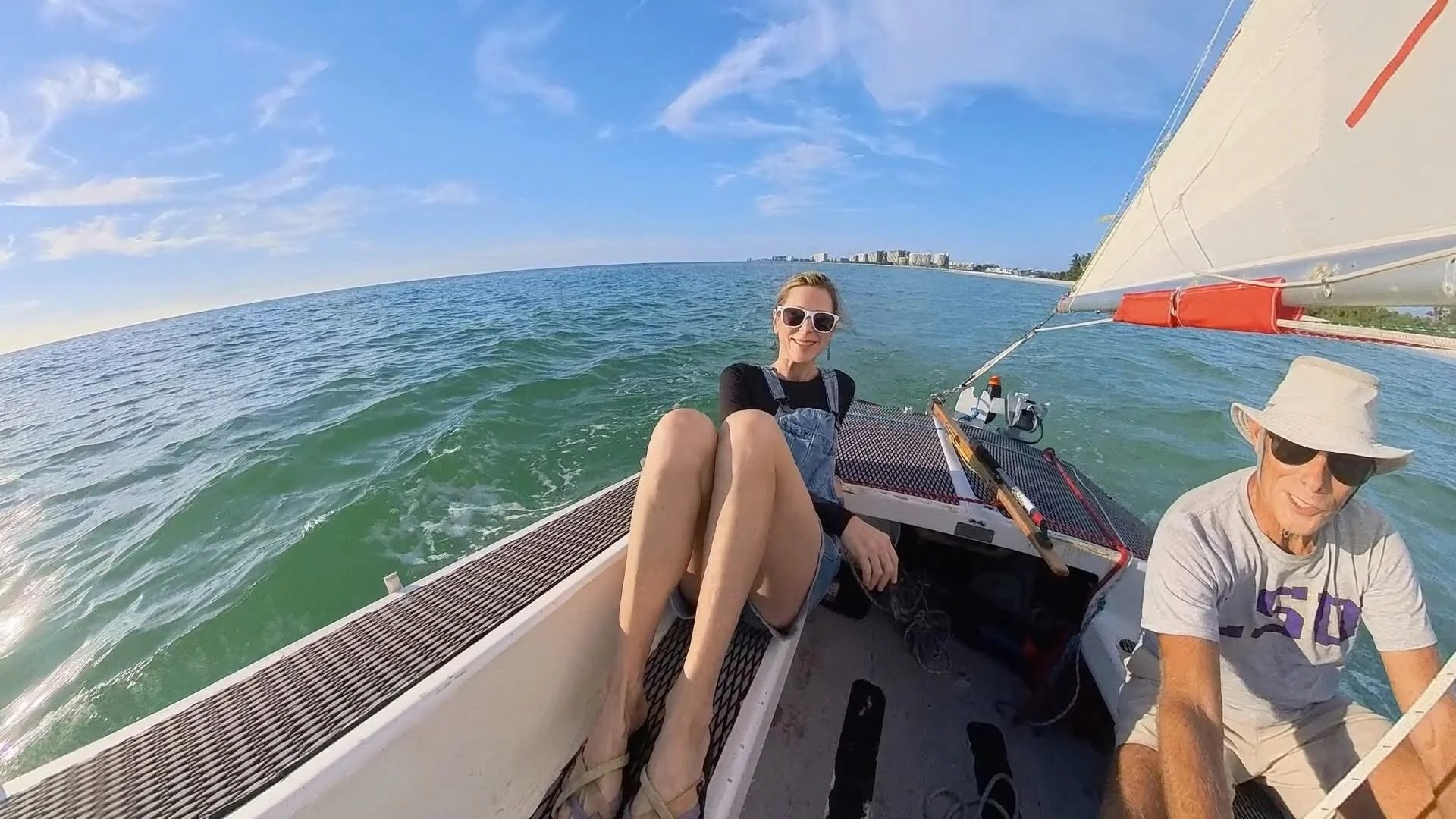 Sailing in the gulf along Lido Beach - Pea at the helm.