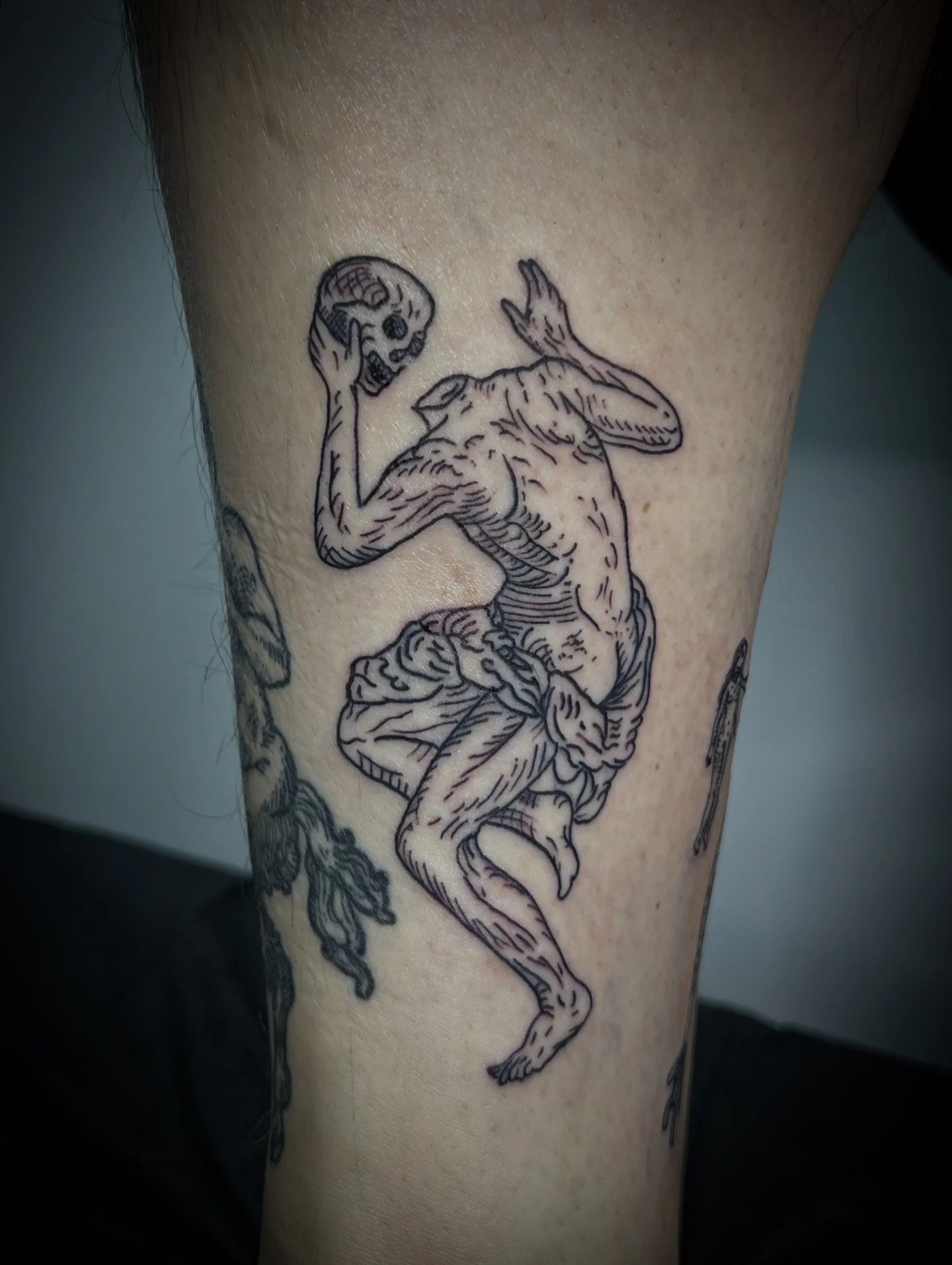 Perfect line work for fans of engraving-style tattoos, also known as etching tattoos or woodcut tattoos. Detailed lines and precise shading bring this classic artistic style to life on the skin.