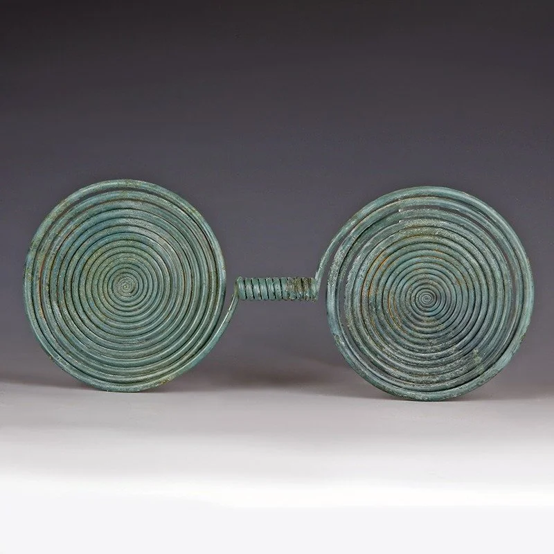 huge-bronze-age-spiral-pendant3.jpg