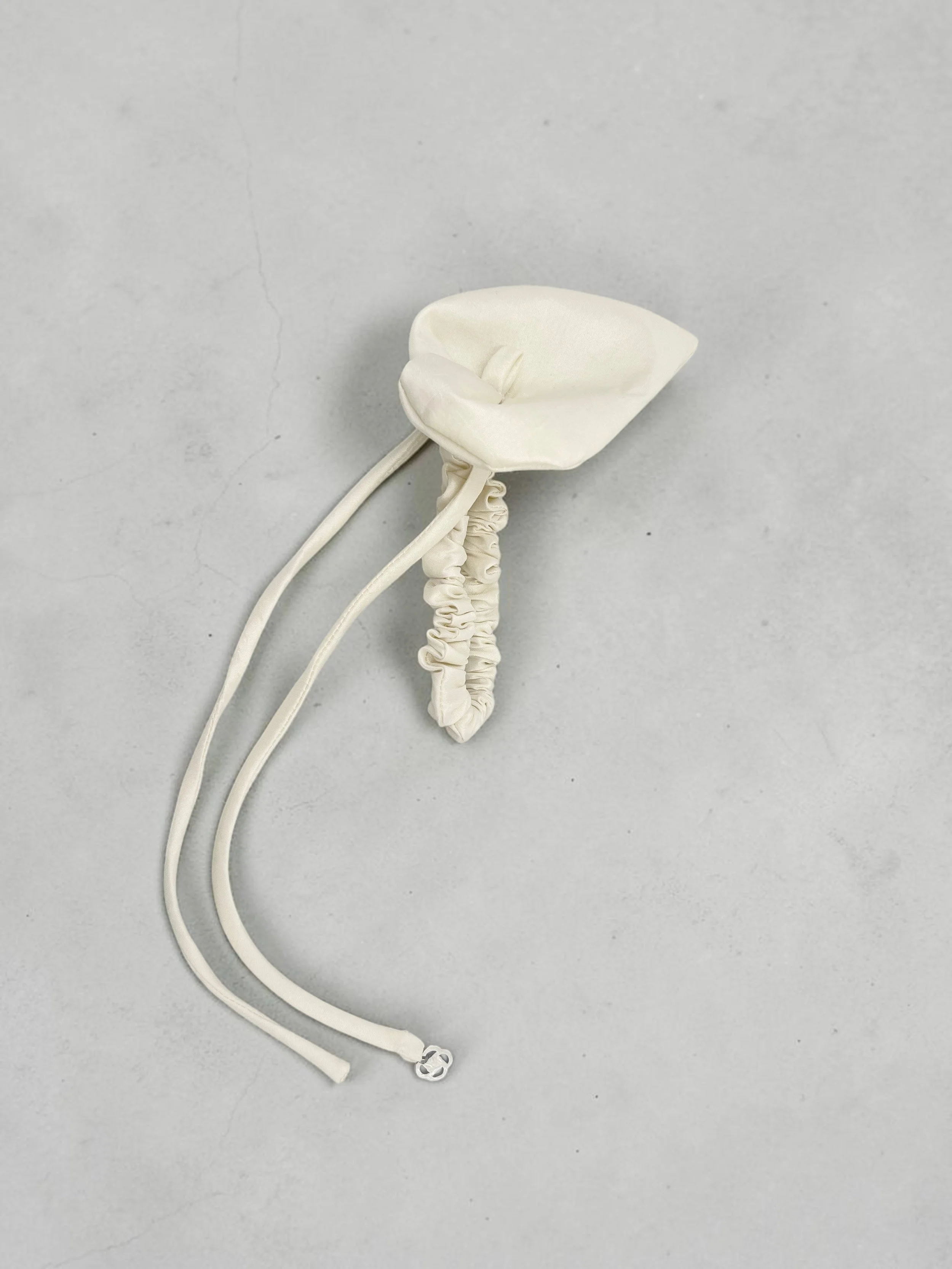 Calla Scrunchie