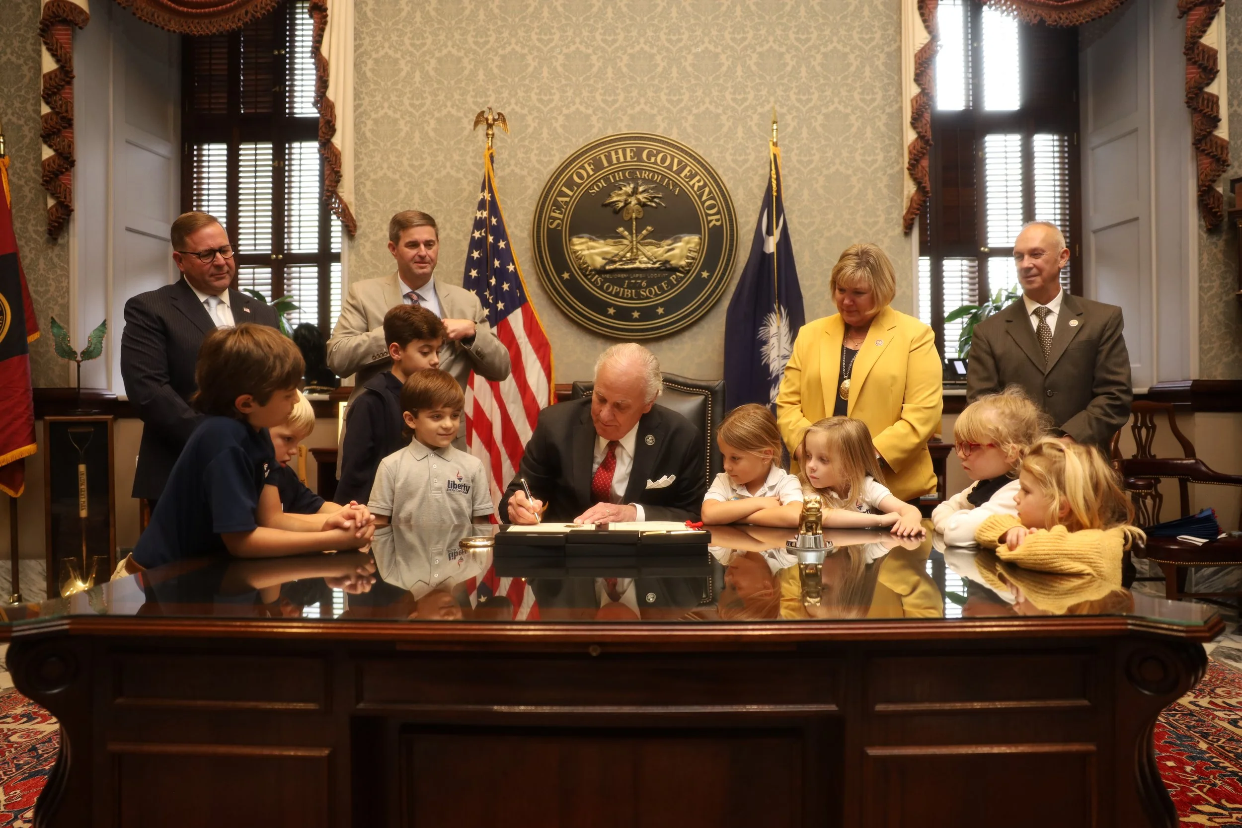 South Carolina Governor Signs Charter Education Bill with Student Participation