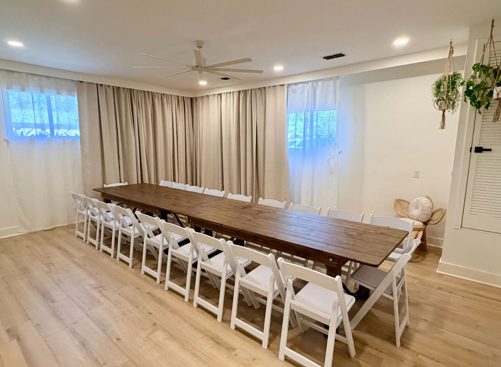 GH Felx Space Long Table.png