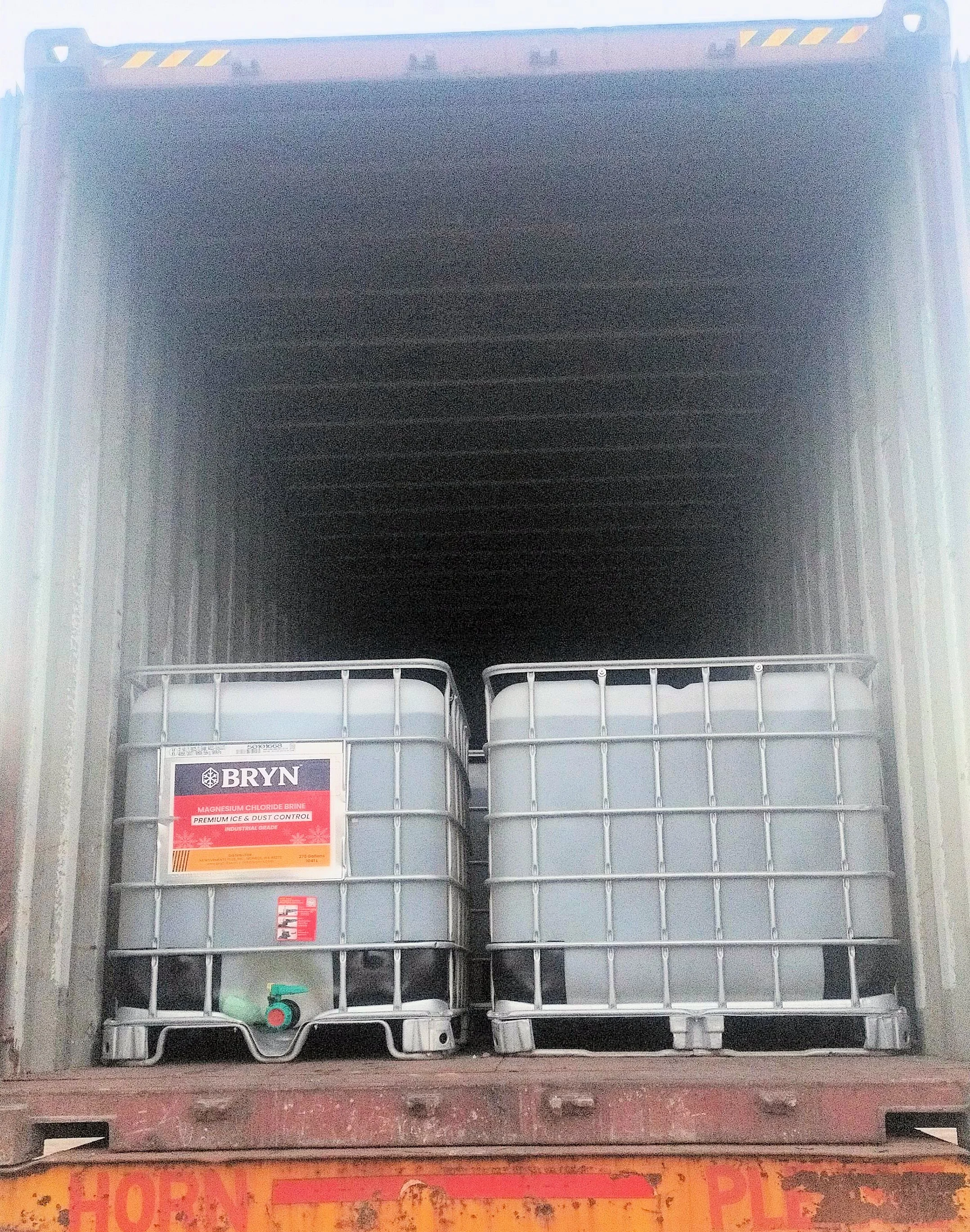 IBC tanks in container.jpg