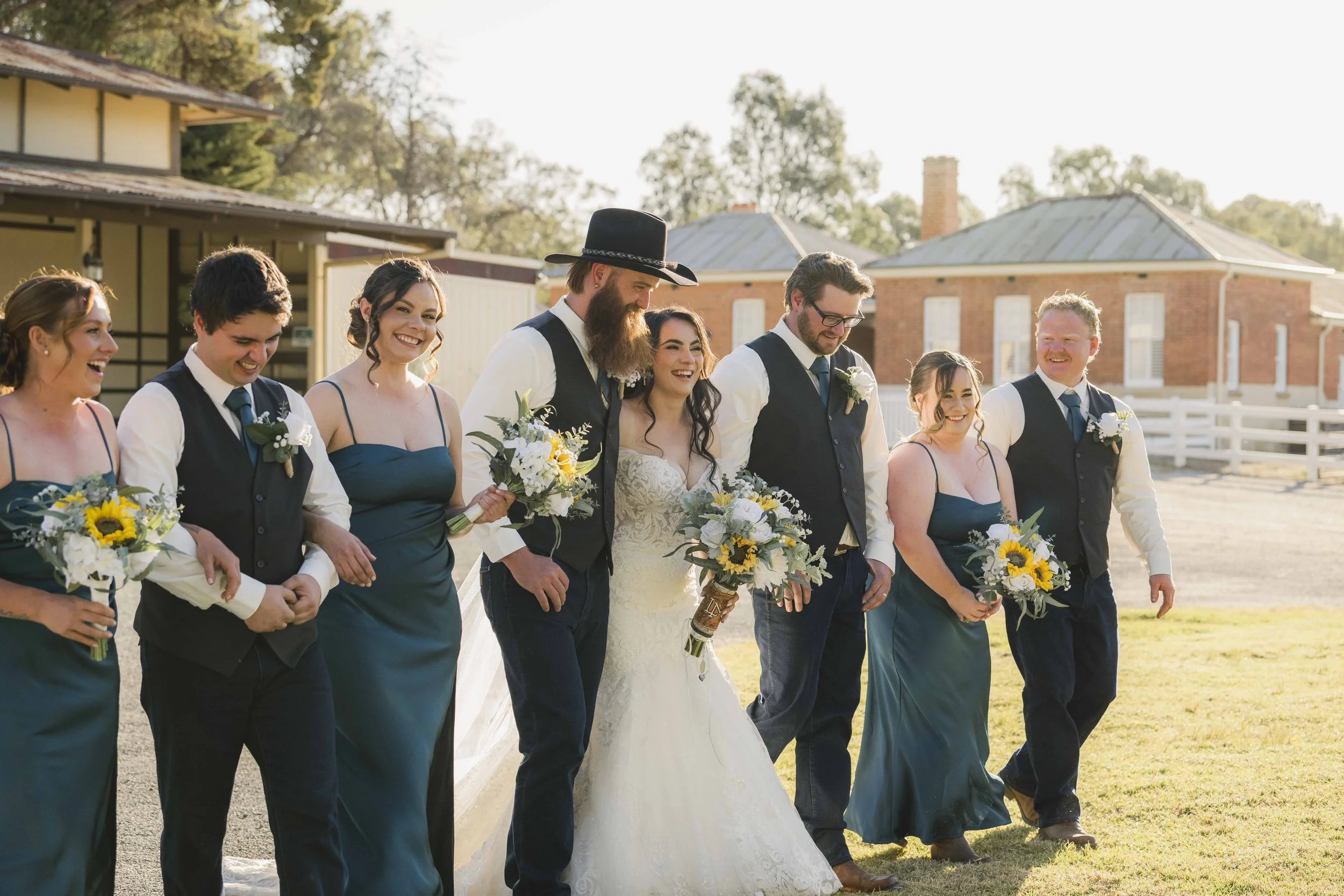 Janet-Lachie-Moama-Wedding-Chloe-Jones-Photography51.jpg