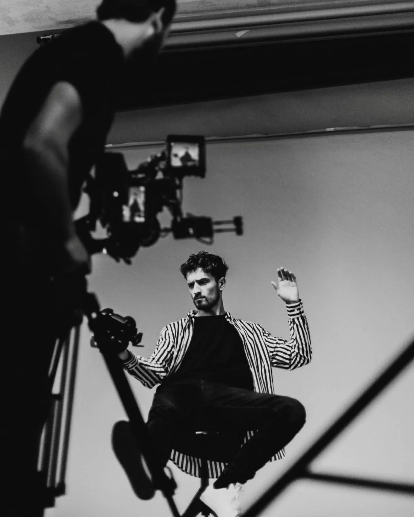 🎬 Film Acting Class &ndash; Starting Soon

The camera sees everything.

Our Film Acting Class is designed to give actors a practical, on-set training environment where craft meets real screen technique.
Across each session actors work on:
 &bull; ca