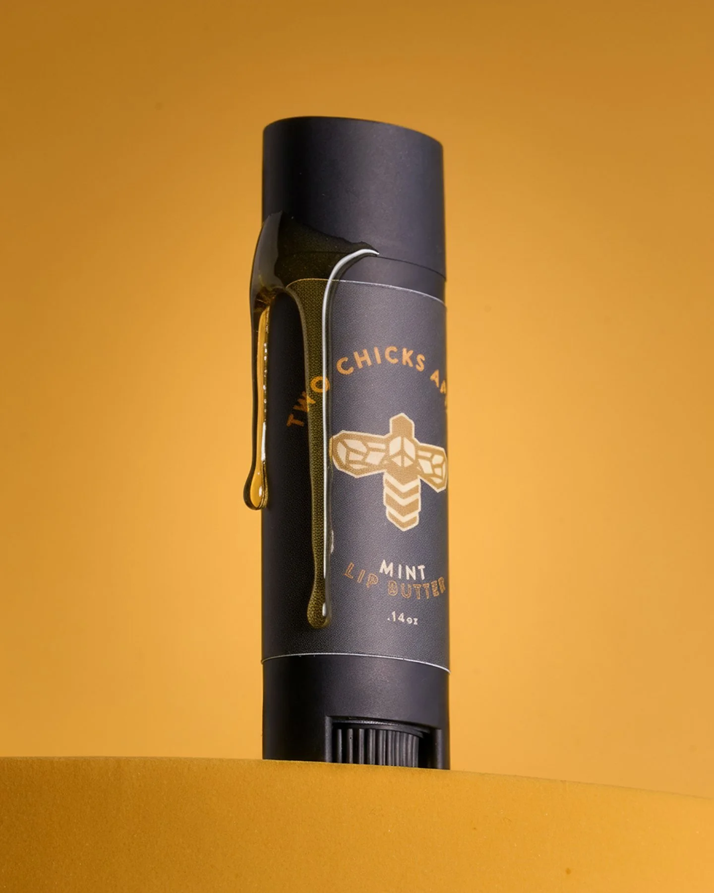 (11_25)TwoChicksApiary_Chapstick_MintMini_3Hero1.jpg