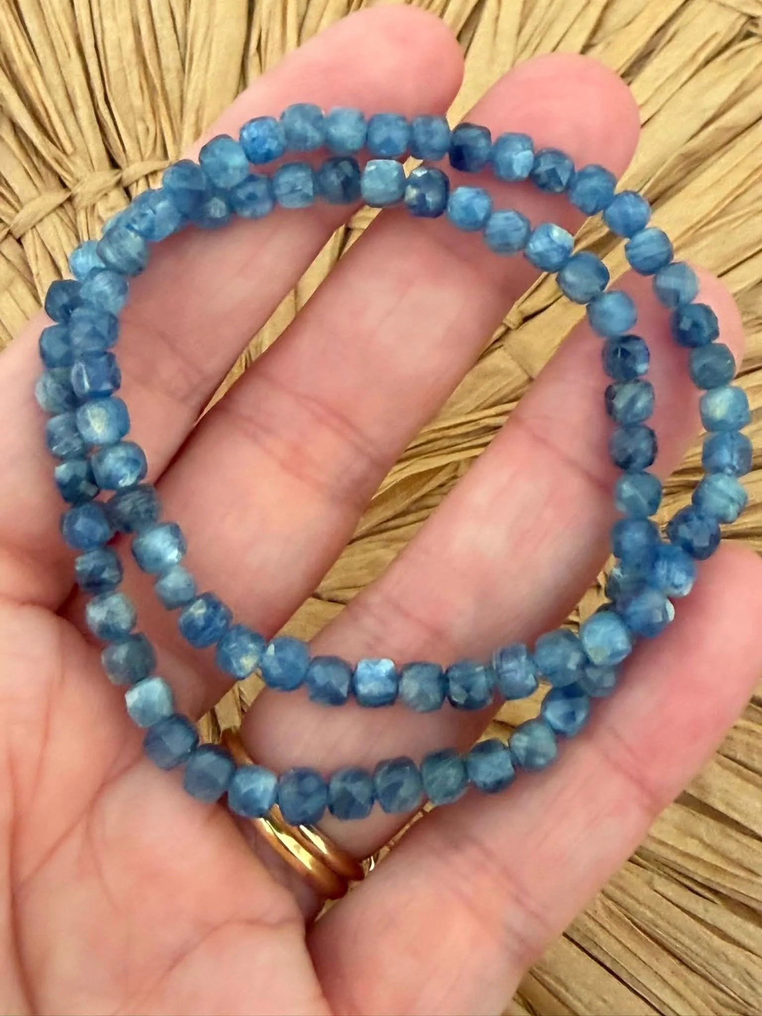kyanite 1.jpg