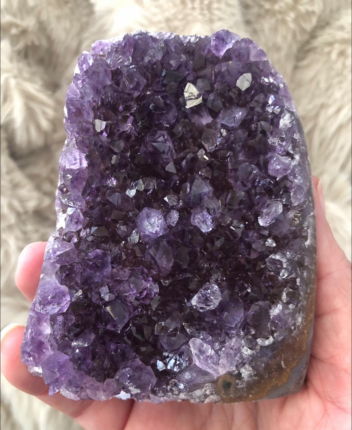 Amethyst Freestanding