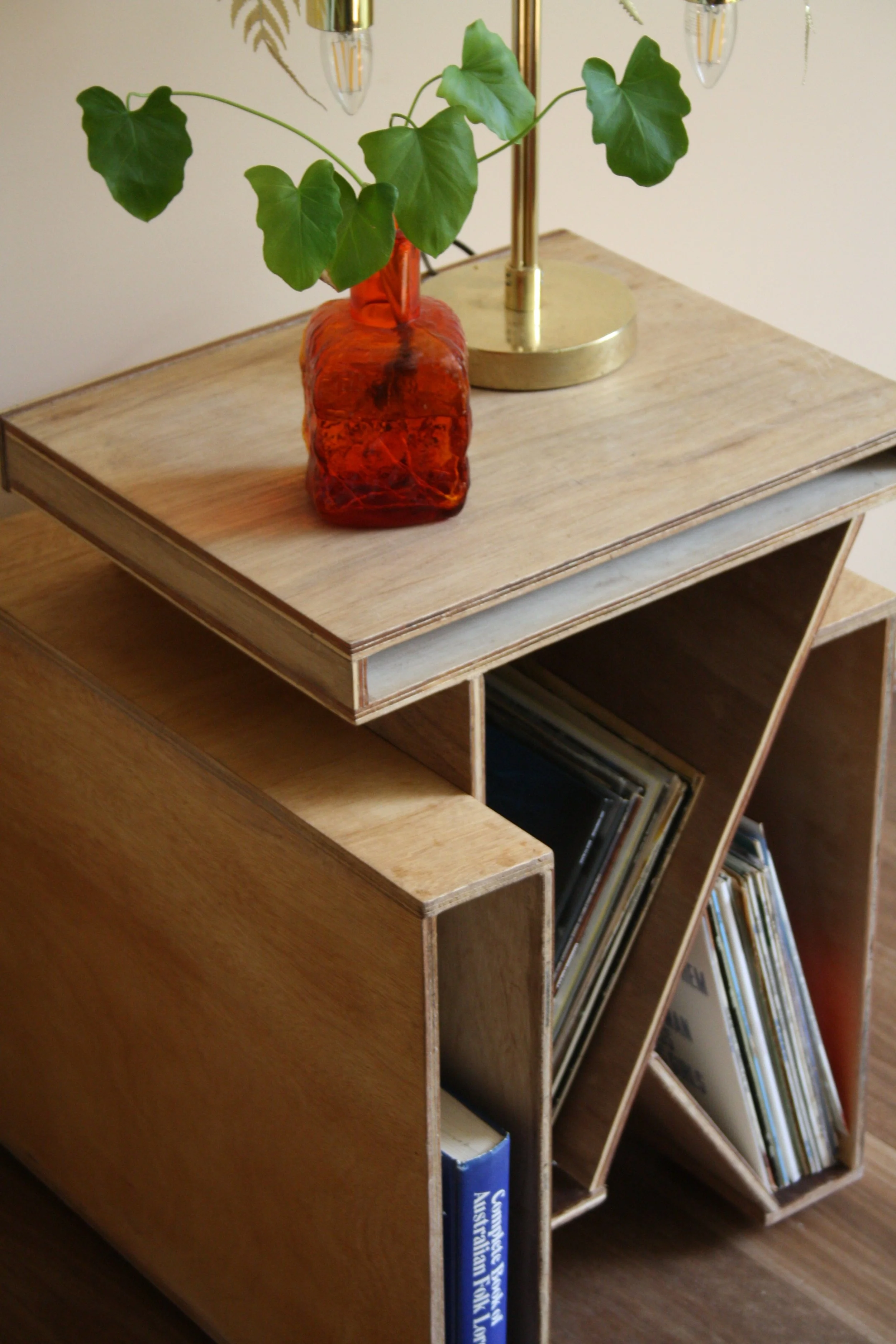 La Roca - Side Table