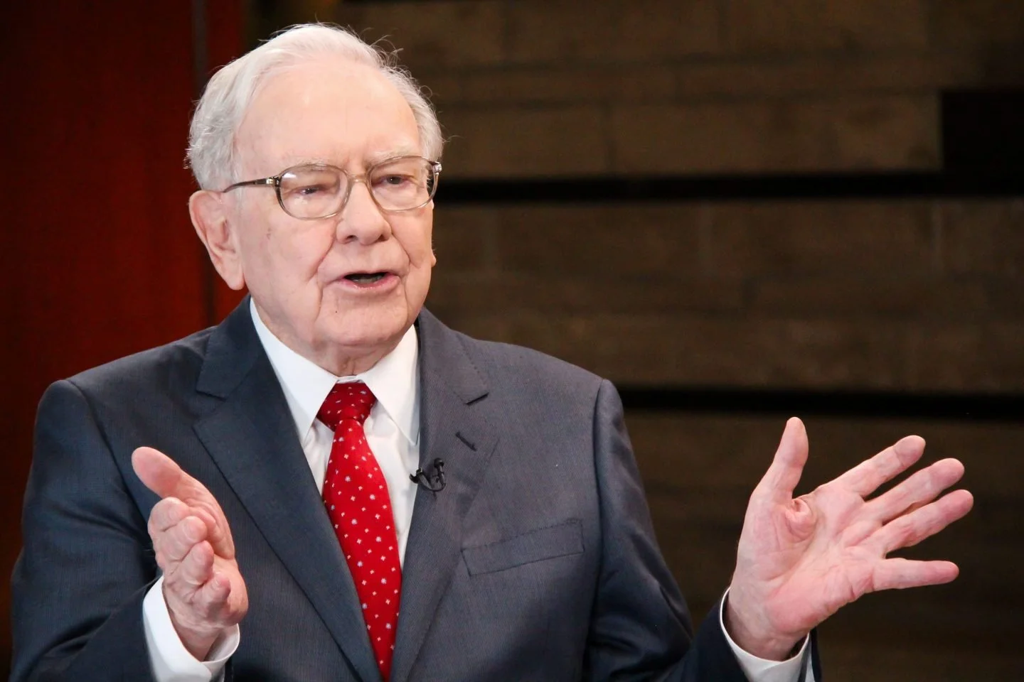 The Truth Behind 3 Famous Warren Buffett Lessons