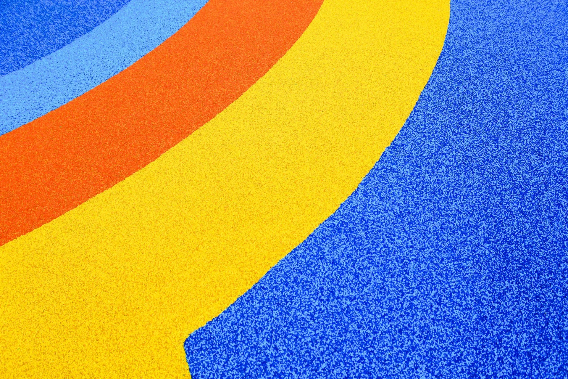 Outdoor Rubber Surfacing Color and Pattern Trends for Vancouver Homes