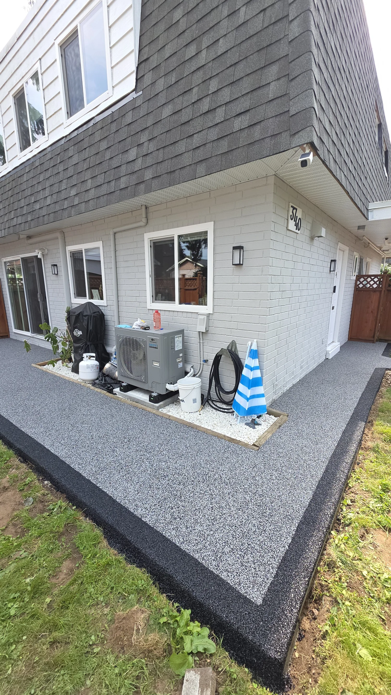 Professional seamless rubber walkway surfacing installation by Safe Step Surfacing